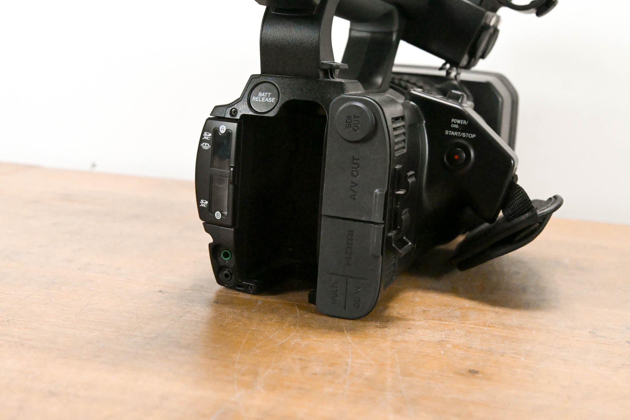 Sony PXW-Z150 Compact 4K Handheld XDCAM Professional Camcorder