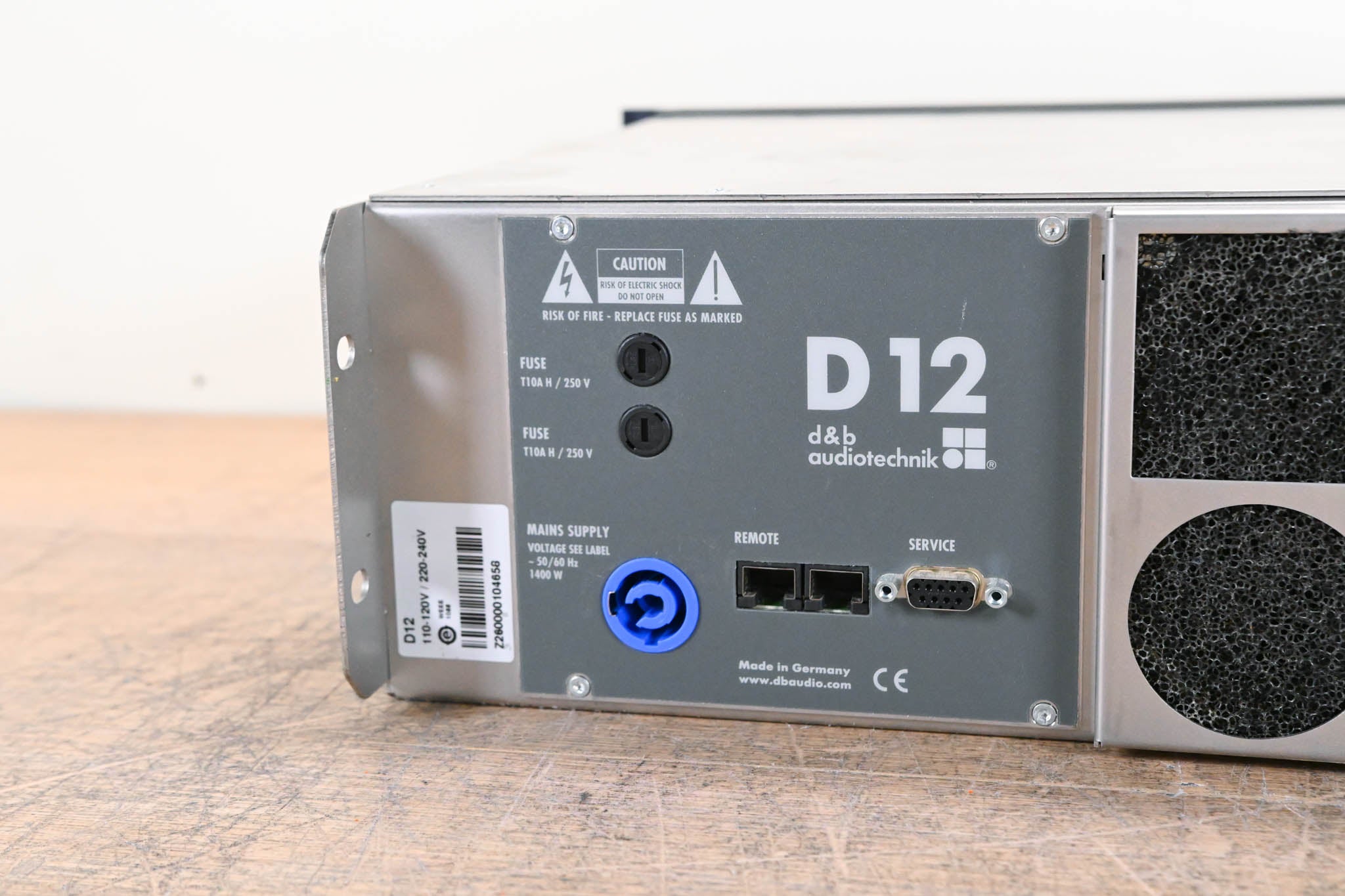 d&b audiotechnik D12 Dual-Channel Power Amplifier