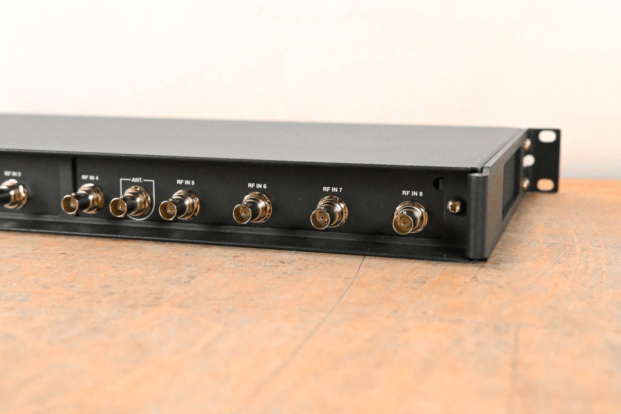Sennheiser AC 3200-II Active 8-Channel Antenna Combiner NO POWER SUPPLY