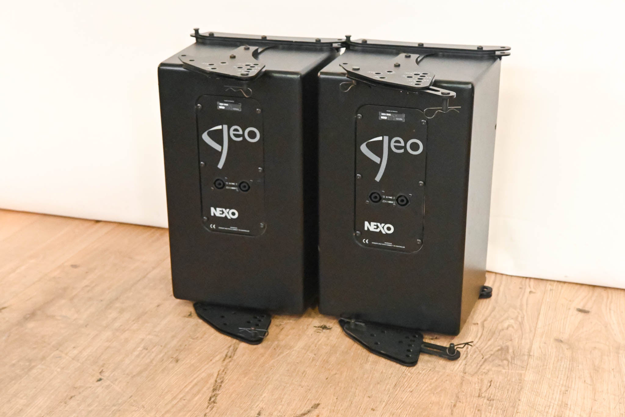 NEXO GEO S805 Compact High-Output Array Module (PAIR)