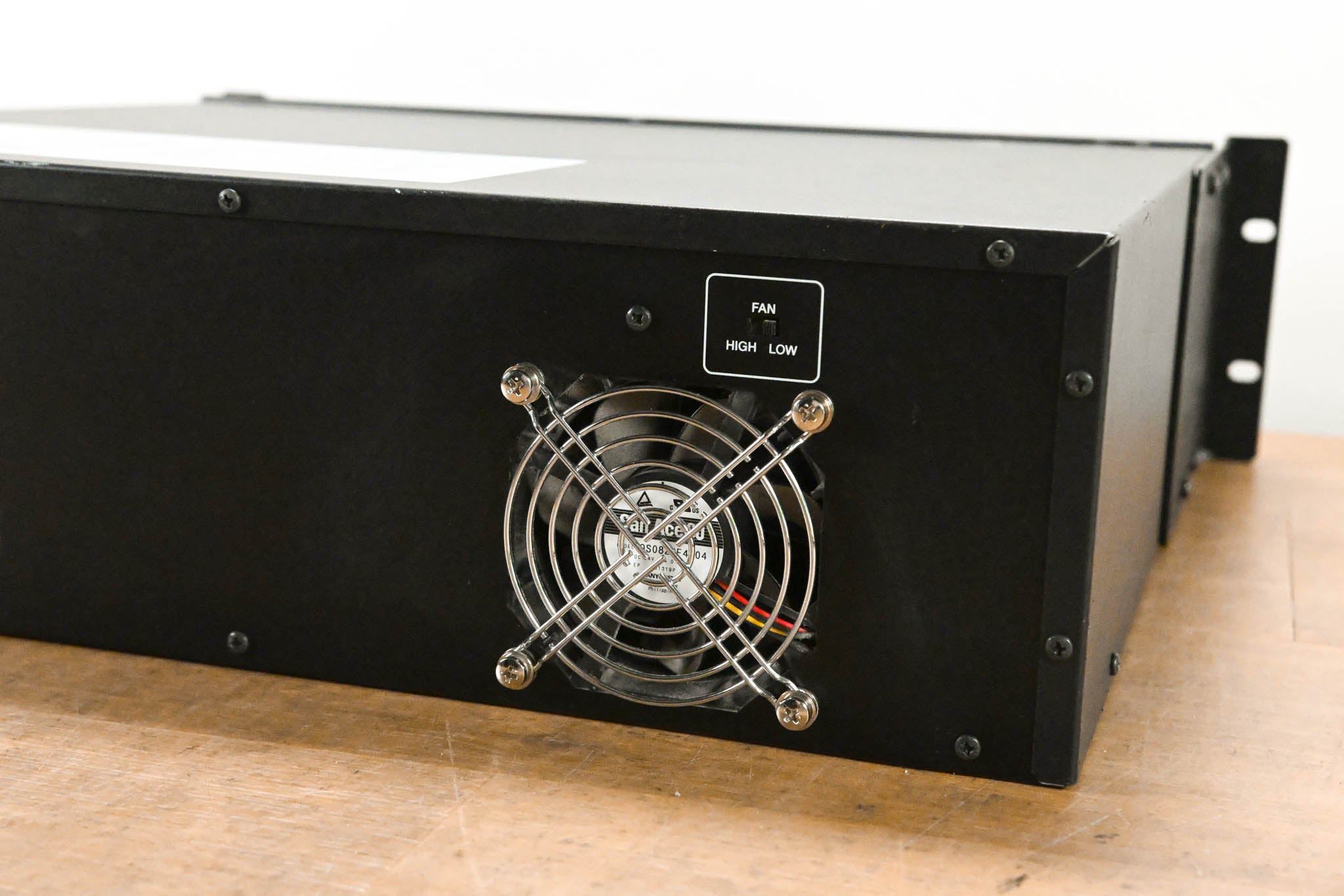 Yamaha Rio1608-D 16x8 Remote Stage Box