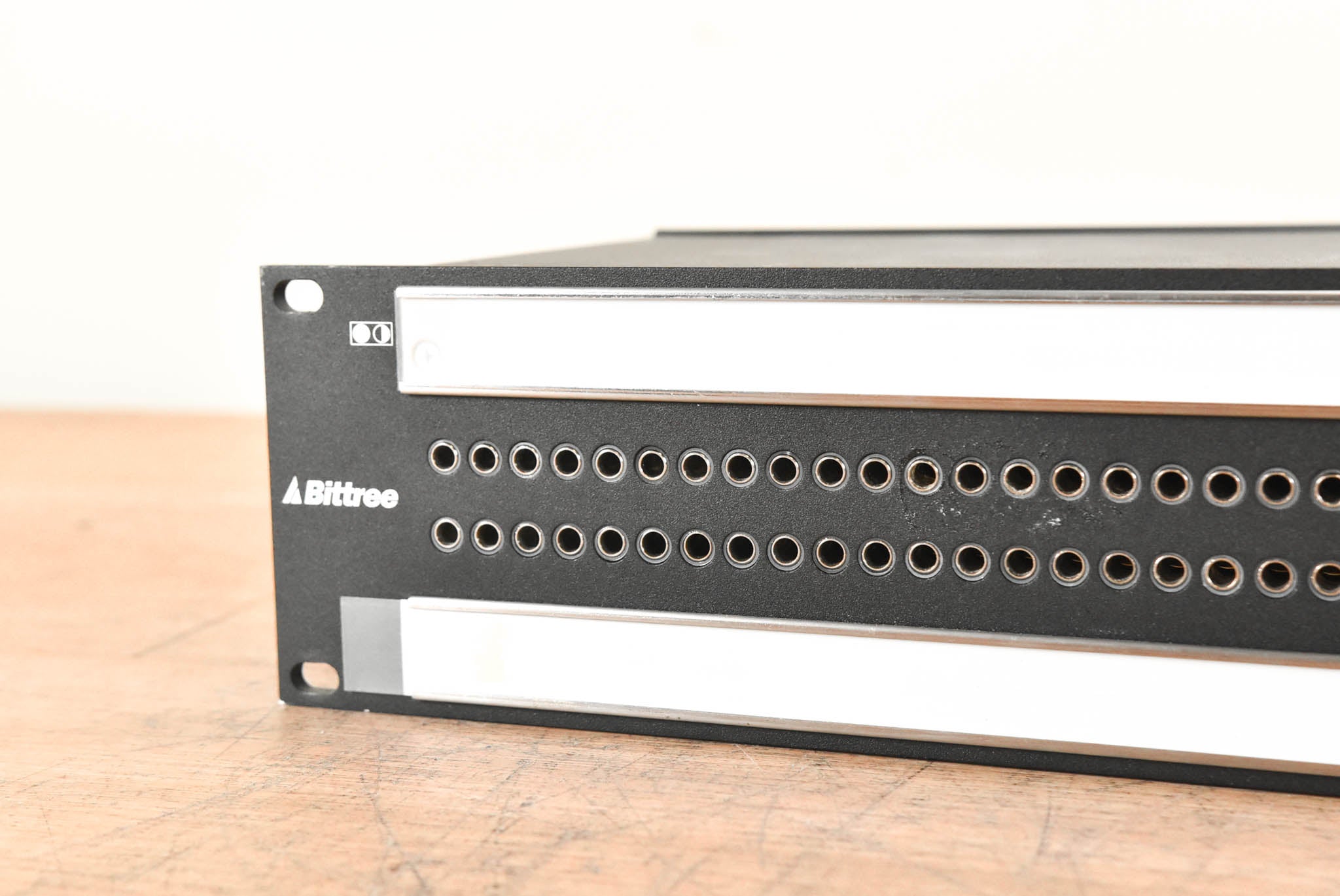 Bittree B96DC-FNPBT/E3 M2OU7B 2x48 2RU TT Patchbay