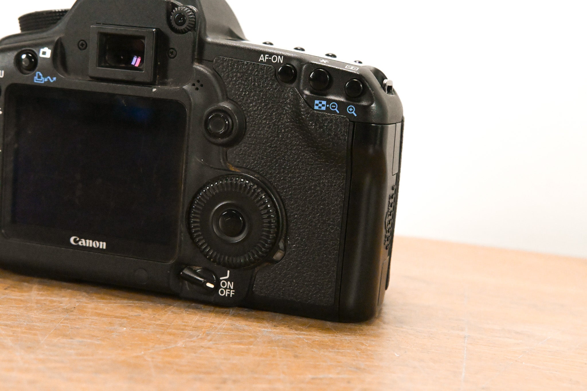 Canon EOS 5D Mark II DSLR Camera Body