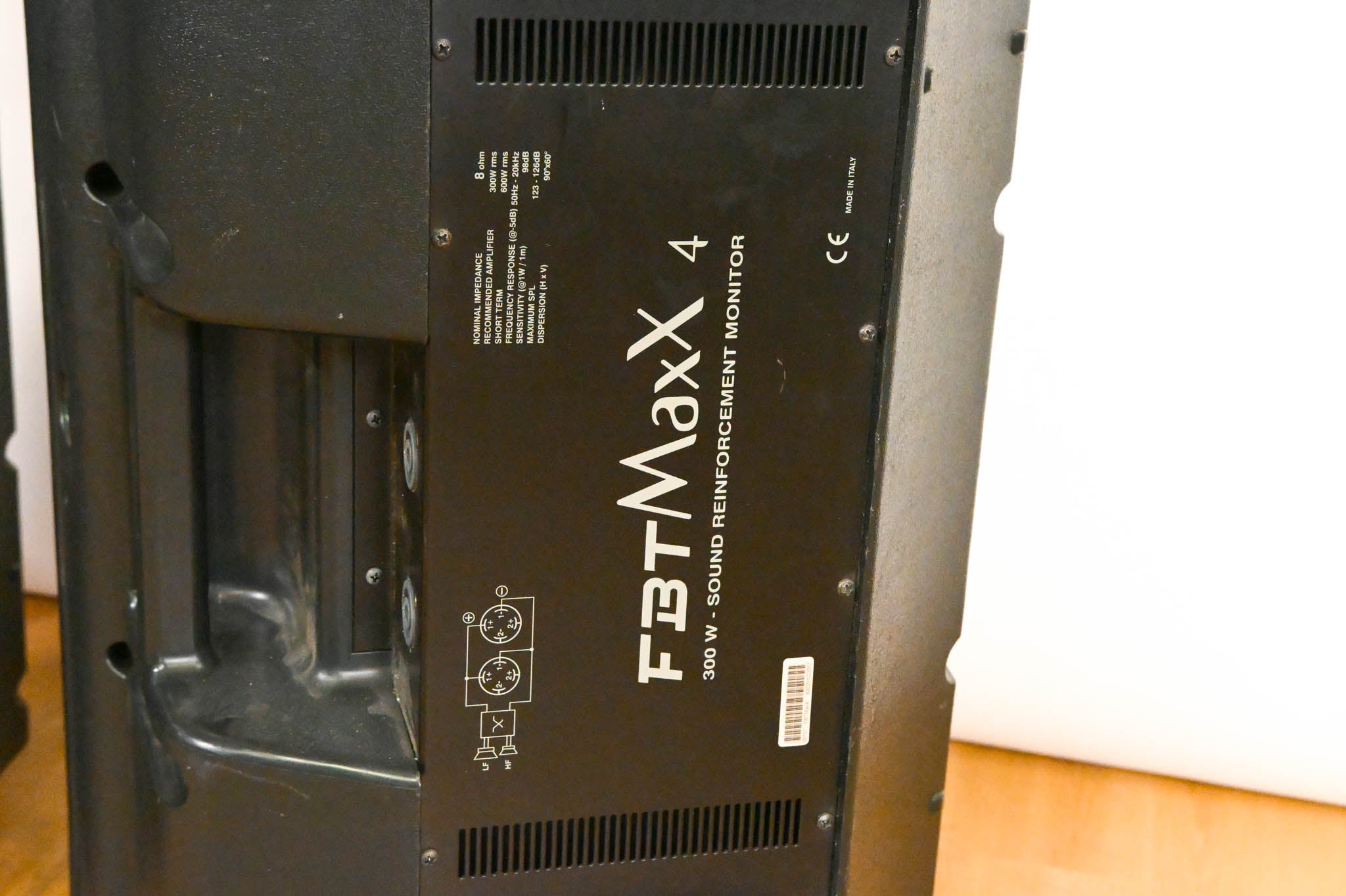 FBT MaxX 4 300W Sound Reinforcement Monitor (PAIR)
