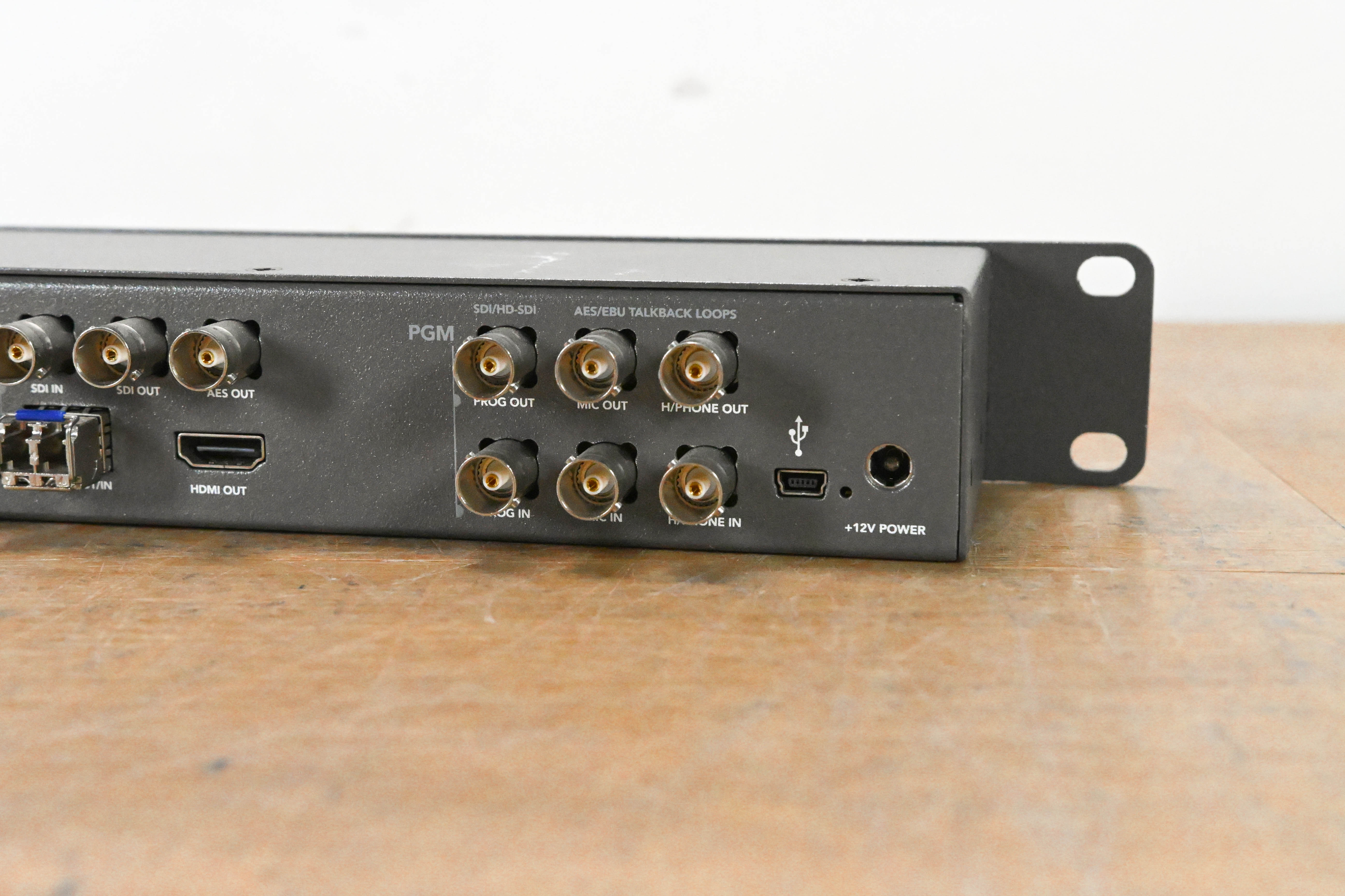 Blackmagic Design ATEM Studio Converter (NO POWER SUPPLY)