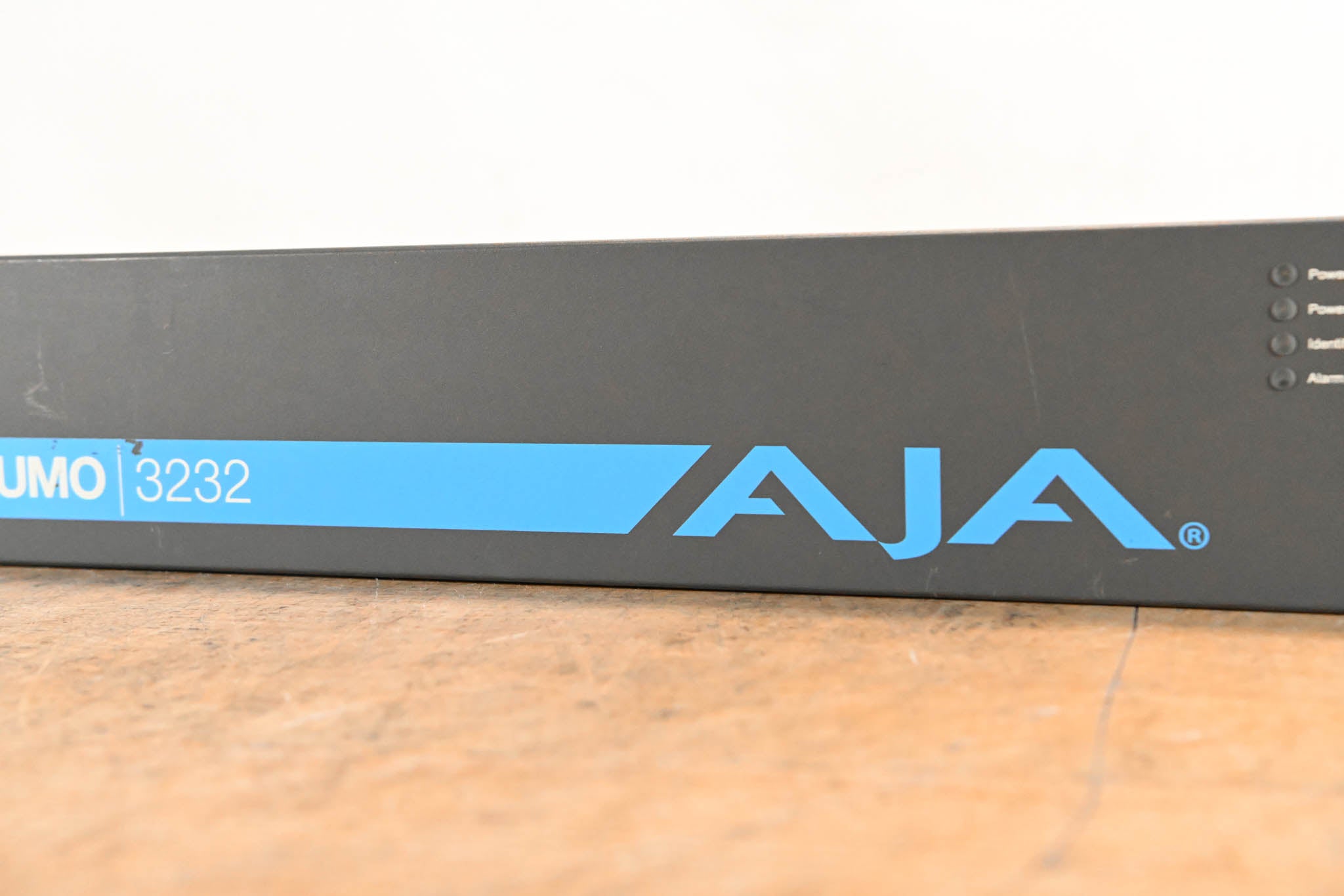 AJA KUMO 3232 2RU Compact 3G-SDI Router with USB