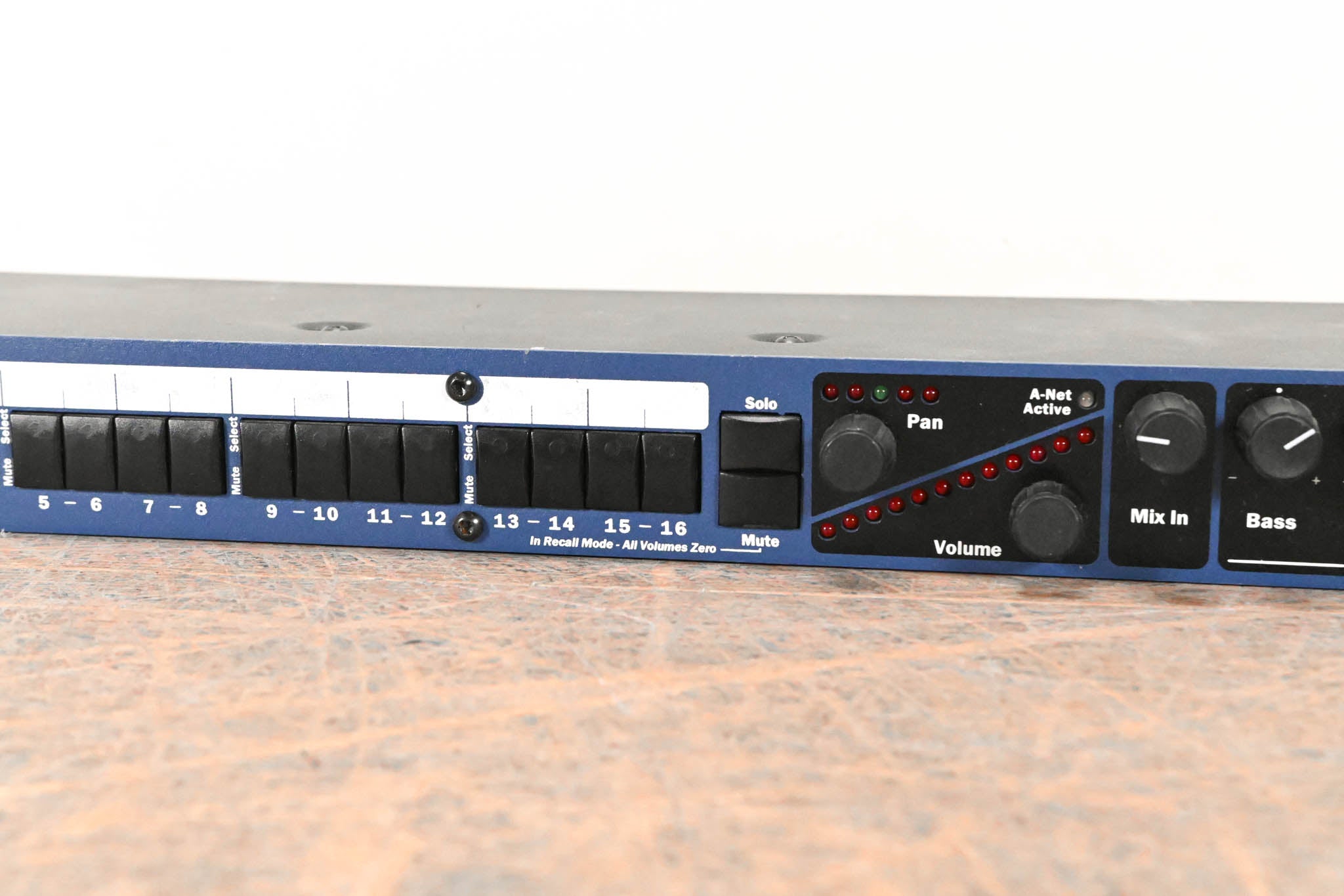 Aviom A-16R Rack-Mounted Personal Mixer