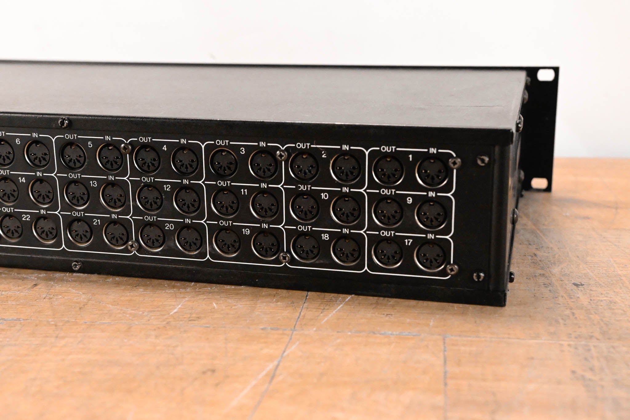 TC Electronic MM24 MIDI Matrix