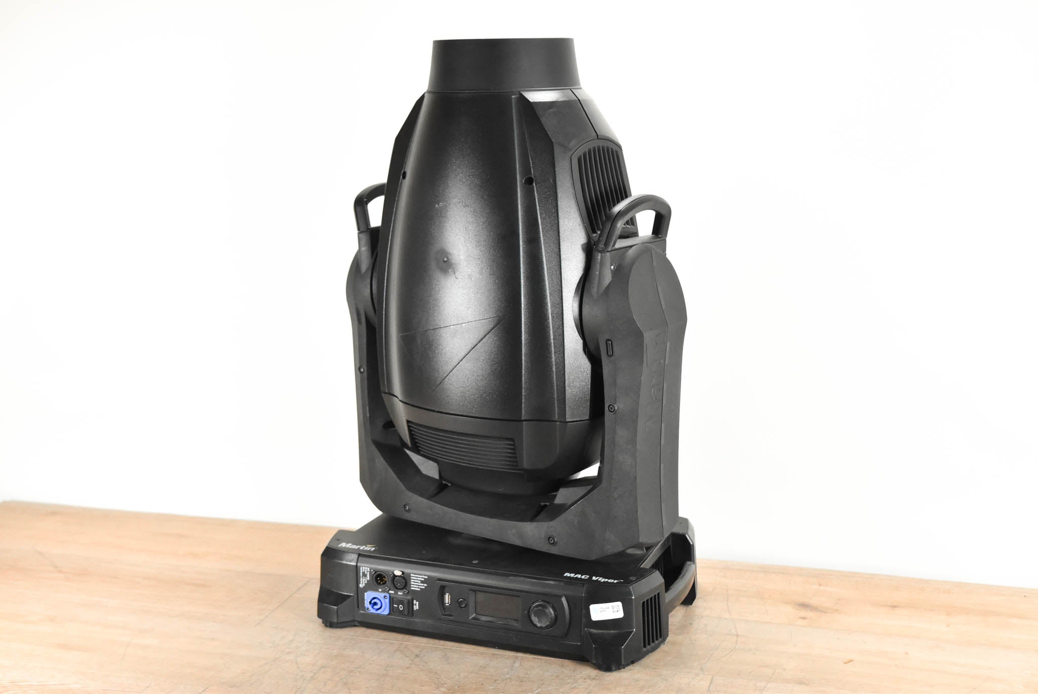 Martin MAC Viper Profile High Output Discharge-Based Moving Light