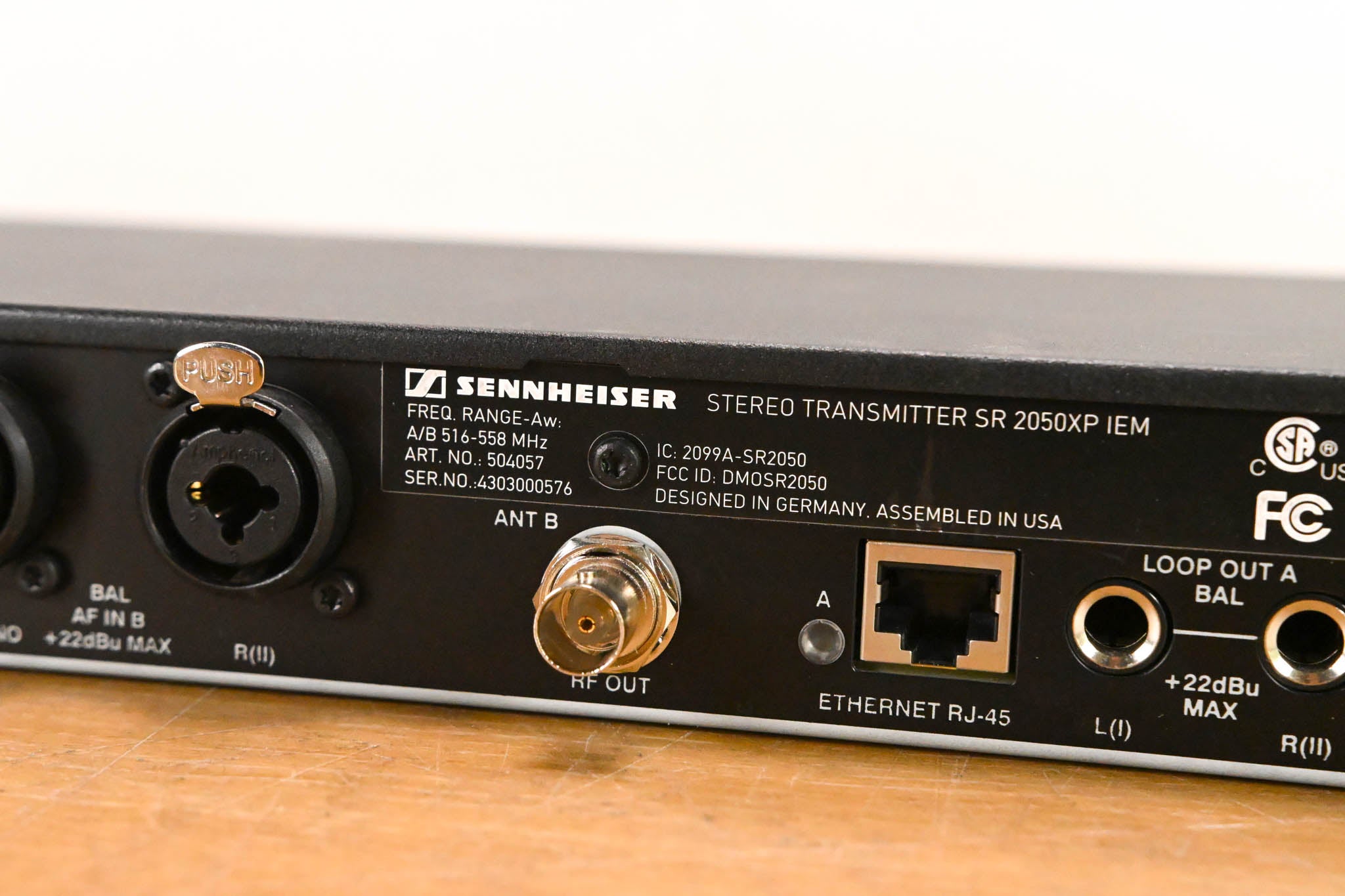 Sennheiser SR 2050XP IEM Stereo Wireless Transmitter - Aw: 516-558 MHz