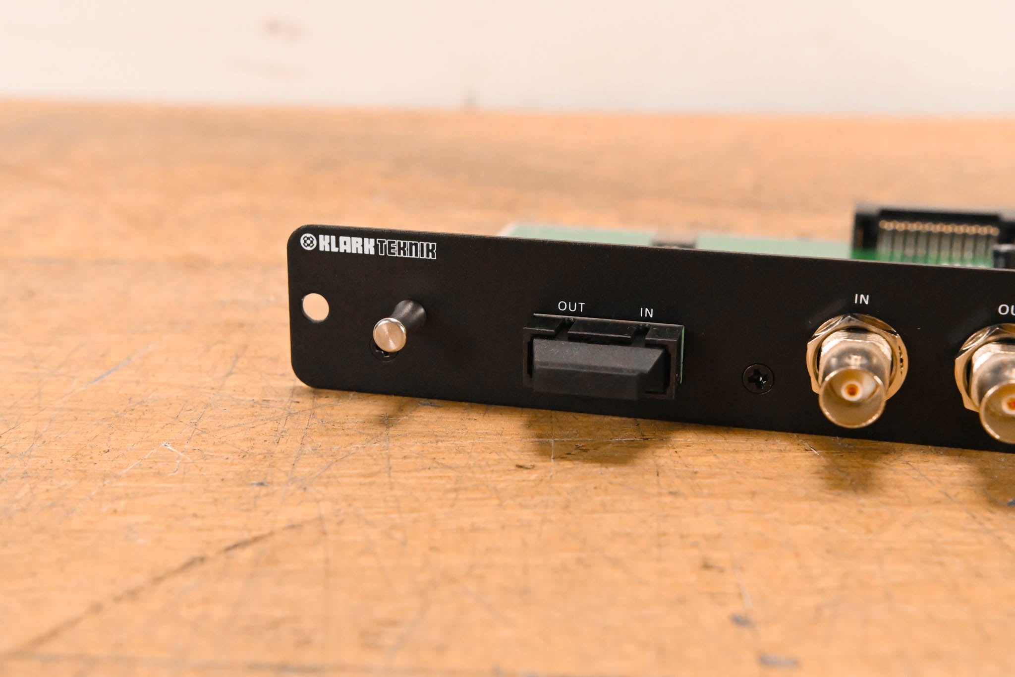 Klark Teknik DN32-MADI 32-Channel MADI Expansion Module