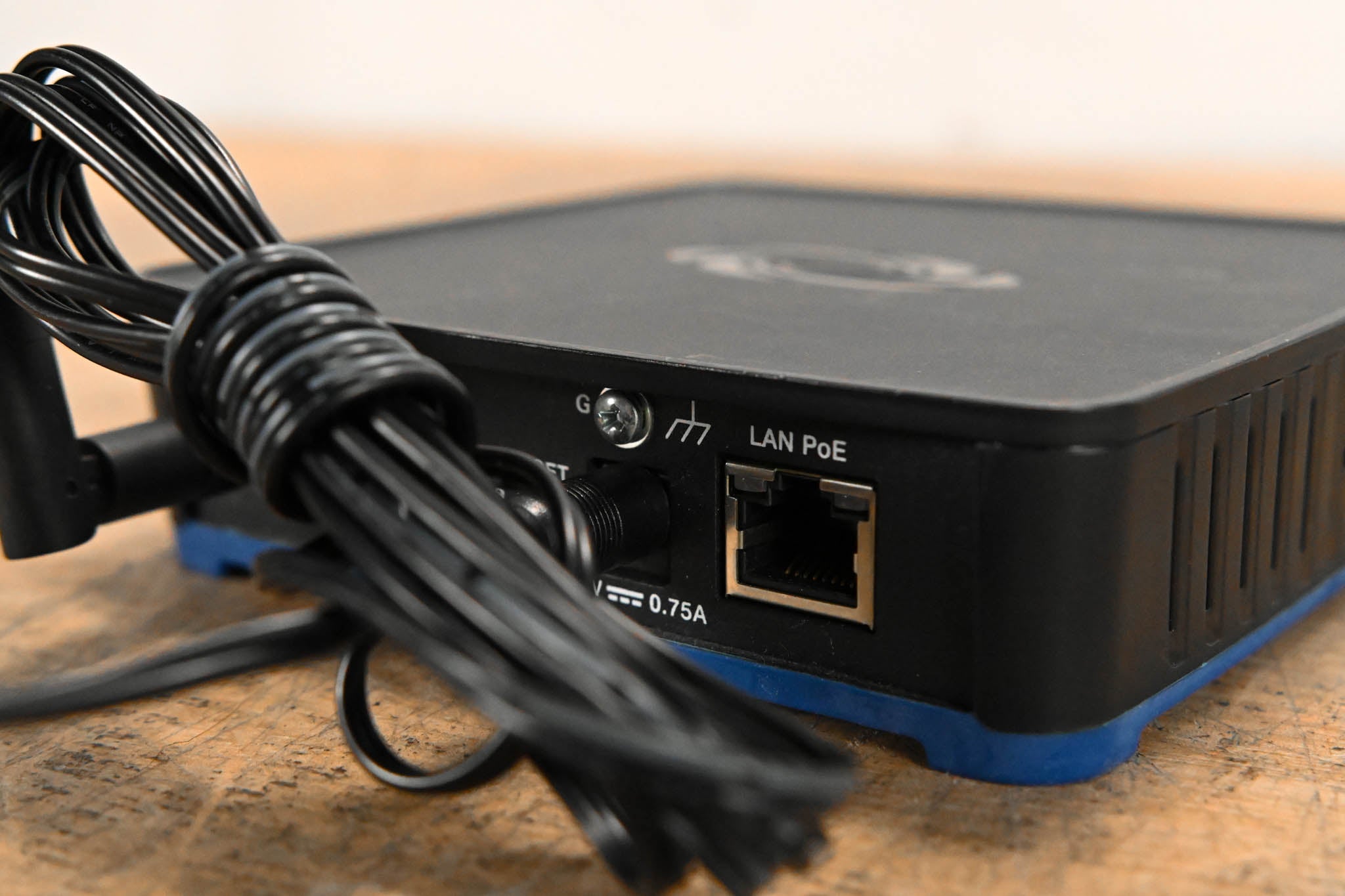 Crestron CEN-GWEXER infiNET EX Network and ER Wireless Gateway