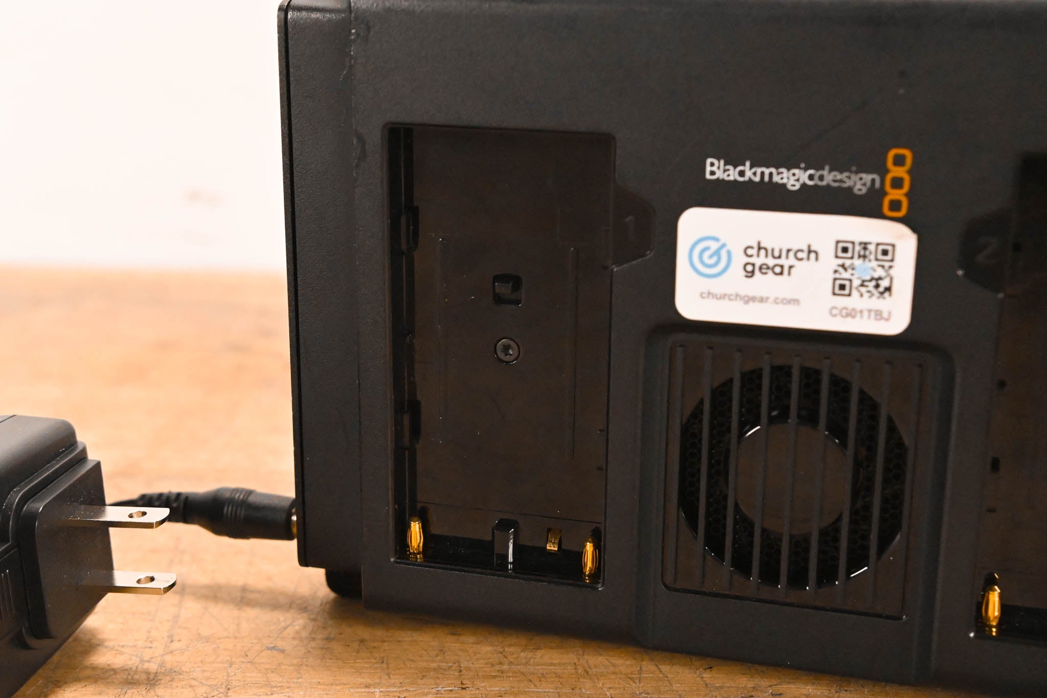 Blackmagic Design Video Assist 7" 12G-SDI/HDMI HDR Recording Monitor