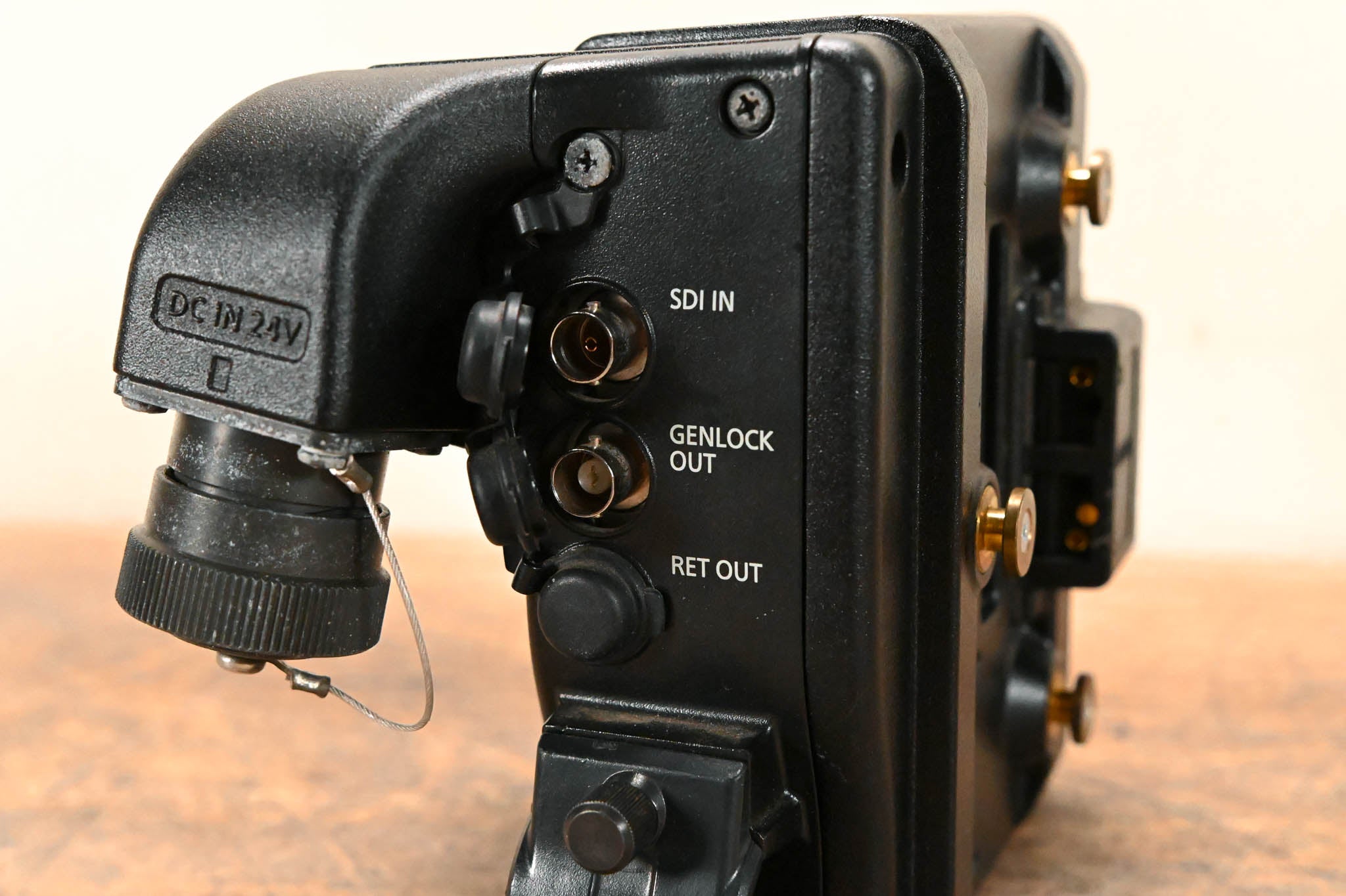Panasonic AG-CA300G Camera Studio Adapter