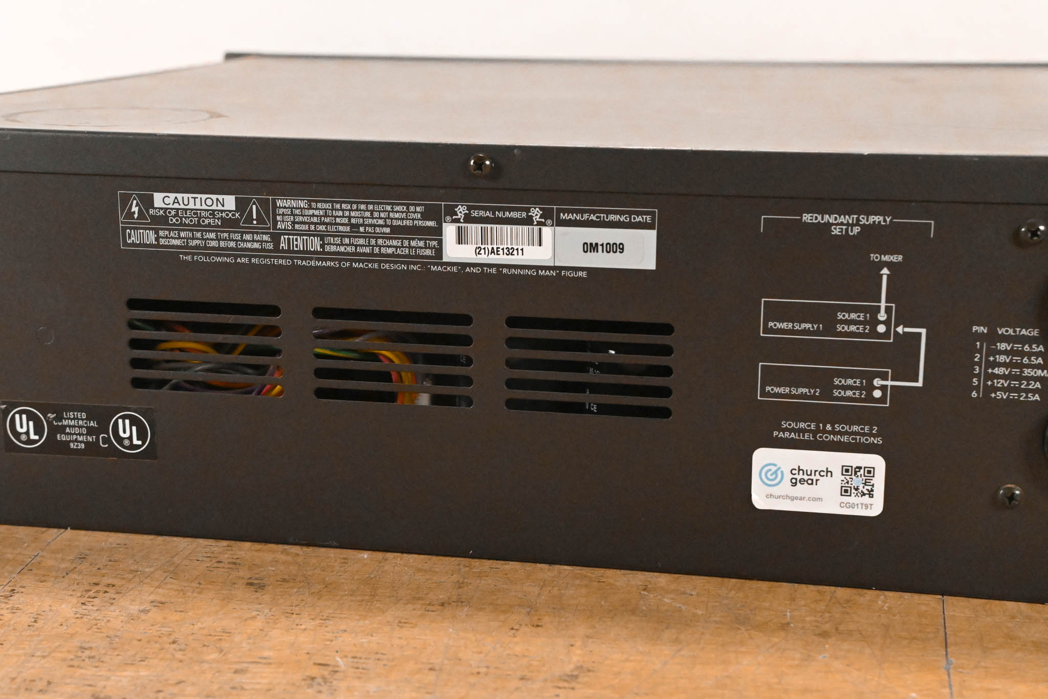 Mackie SR40/56.8 400-Watt Power Supply