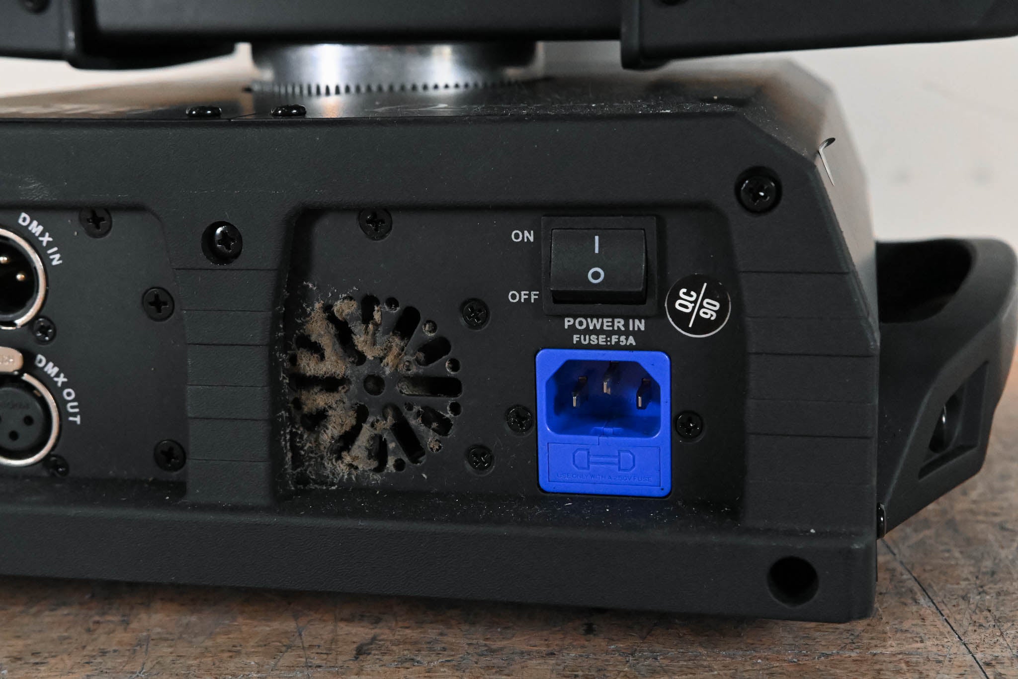 Chauvet Q-Spot 560-LED 3 x 60W LED Moving Yoke Fixture
