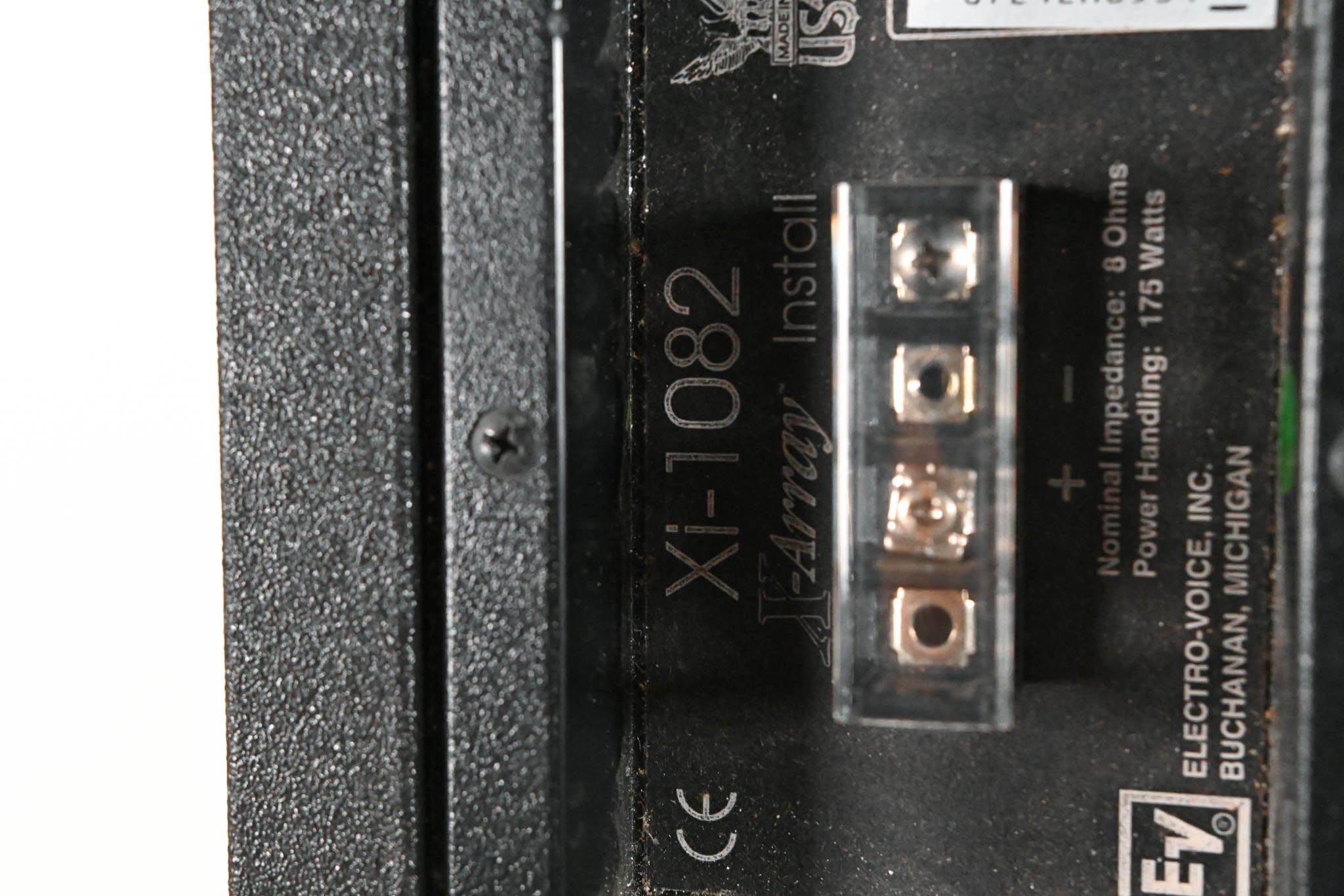 Electro-Voice (EV) Xi-1082 X-Array Install 2-Way Full-Range Loudspeaker