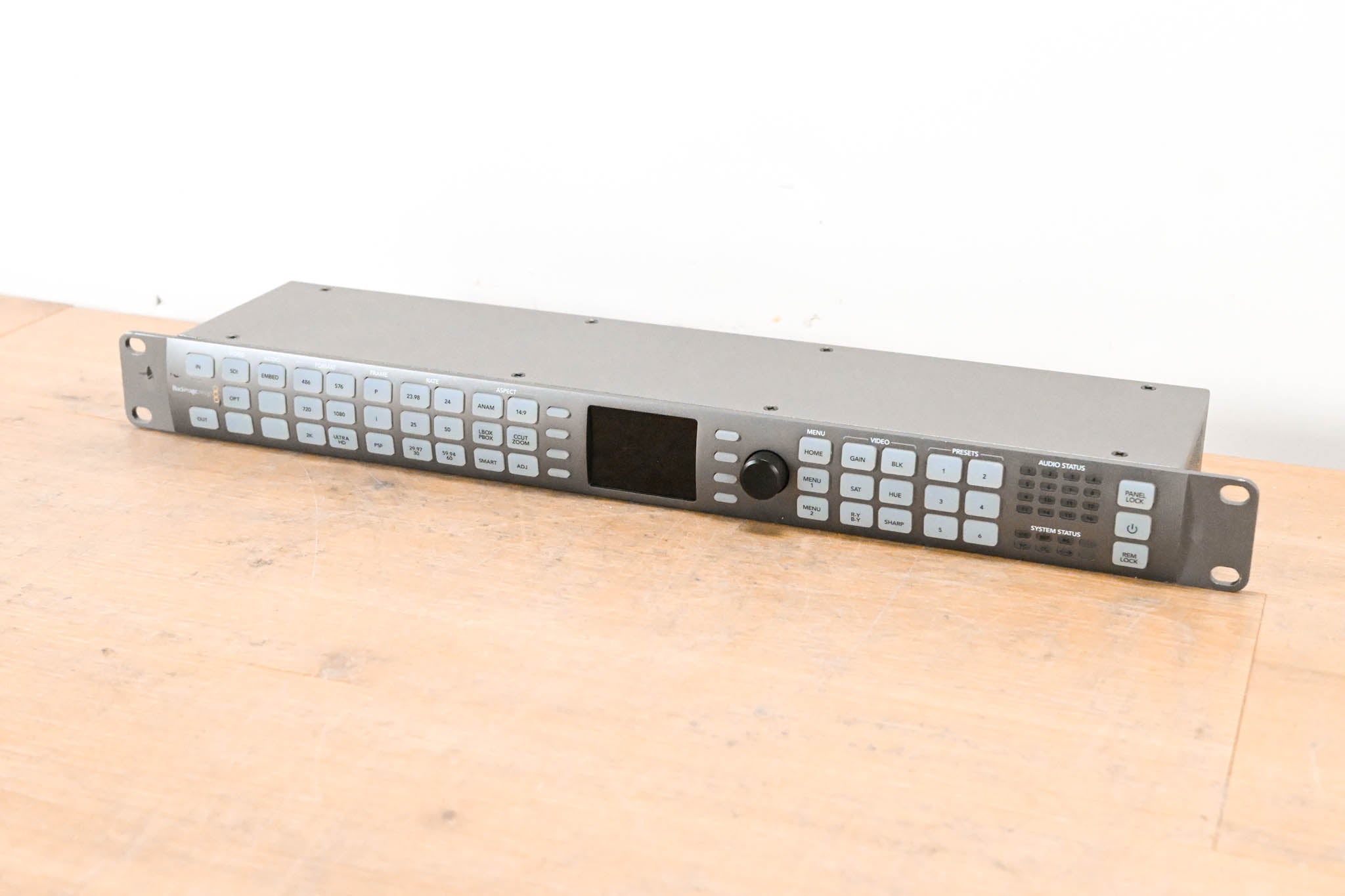 Blackmagic Design Teranex Express Broadcast Standards Converter