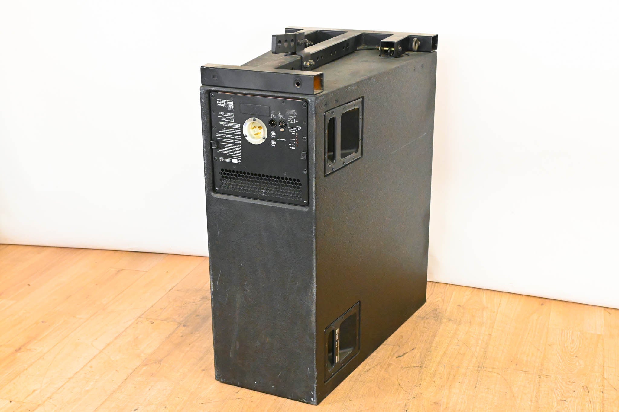 Meyer Sound MSL-4 Self-Powered Reinforcement Loudspeaker