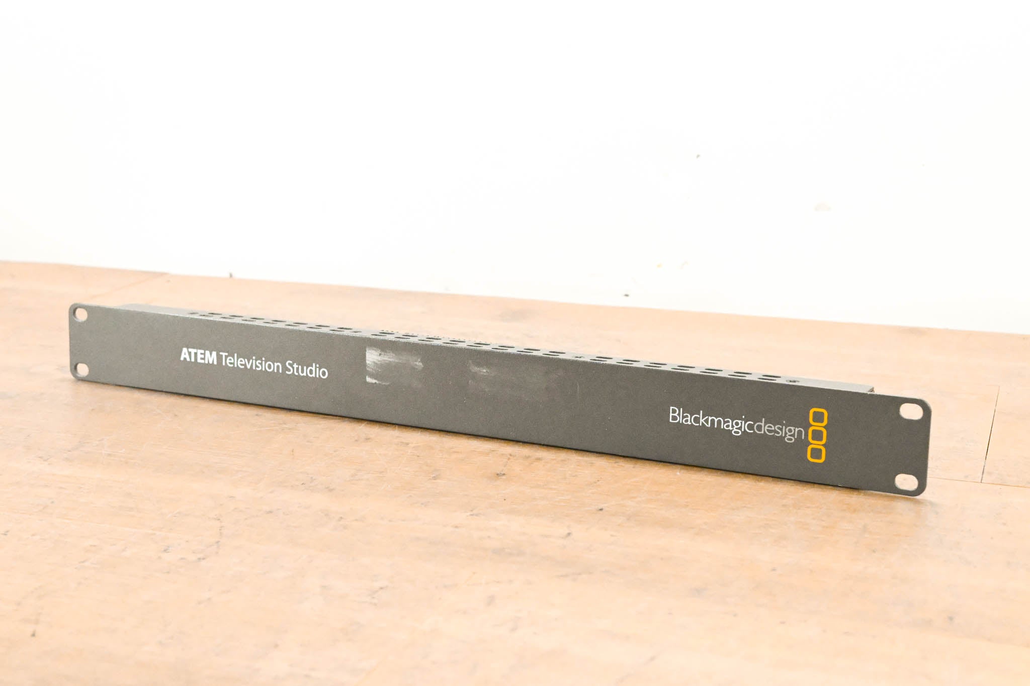 Blackmagic Design ATEM Television Studio (NO POWER SUPPLY)