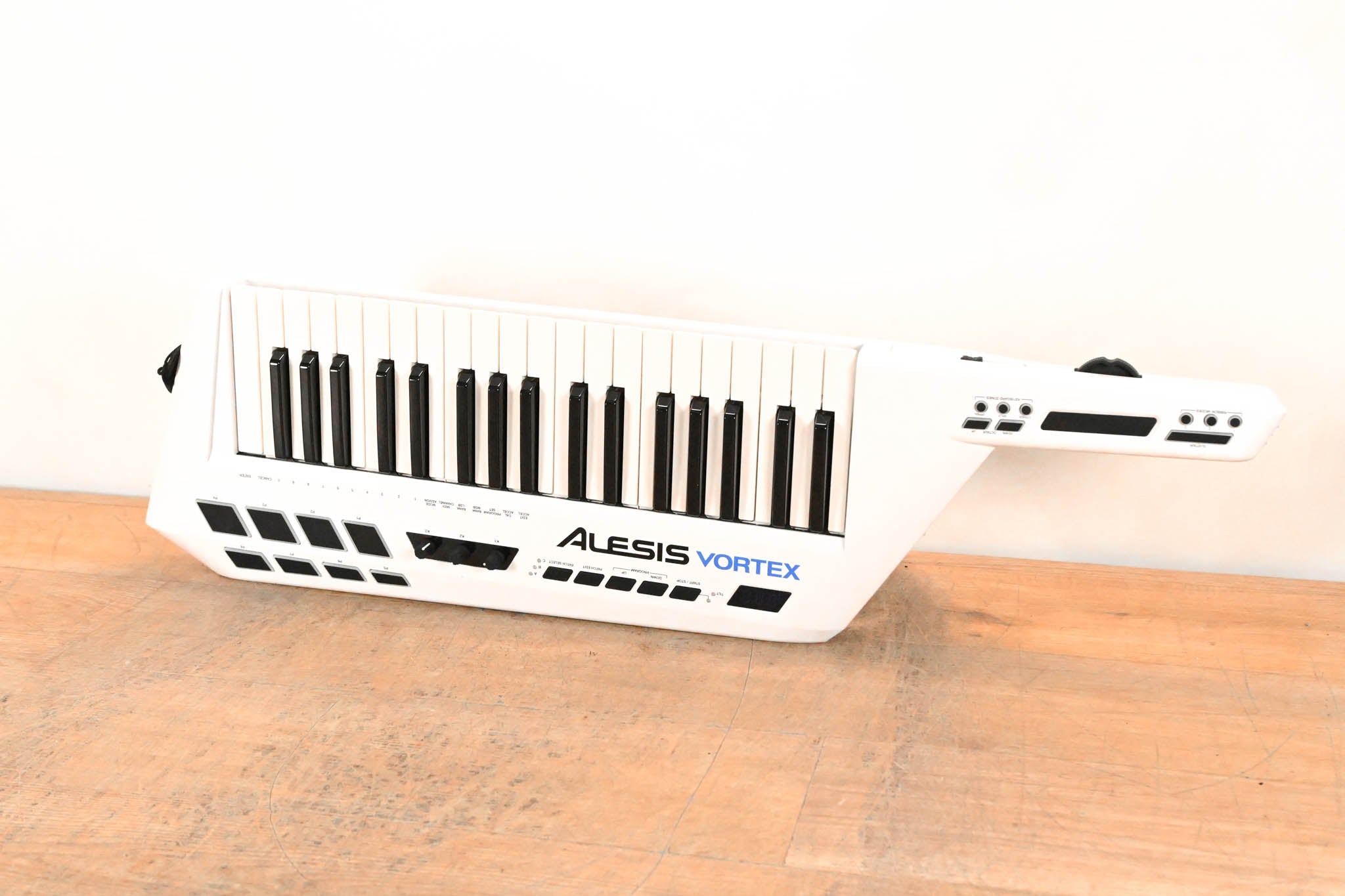 Alesis Vortex USB/MIDI Keytar Controller (NO POWER SUPPLY)