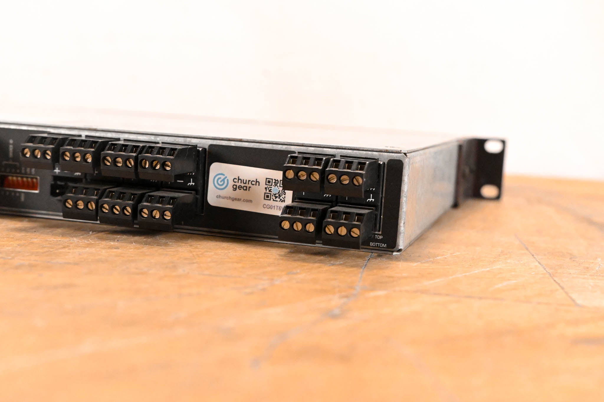Shure P4800 4x8 Digital Signal Processor
