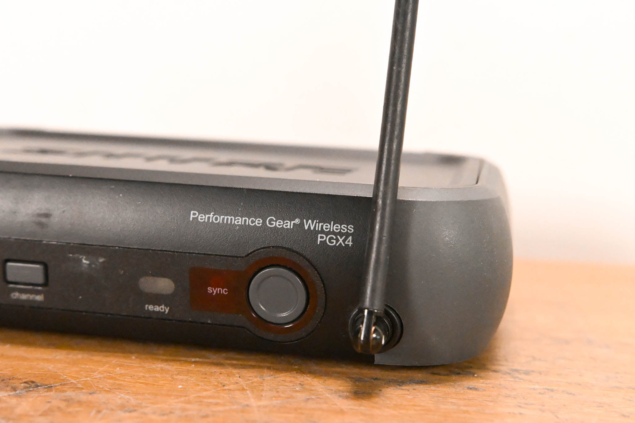 Shure PGX14 Wireless Beltpack System J6 Band - 572-590 MHz (NO PSU)