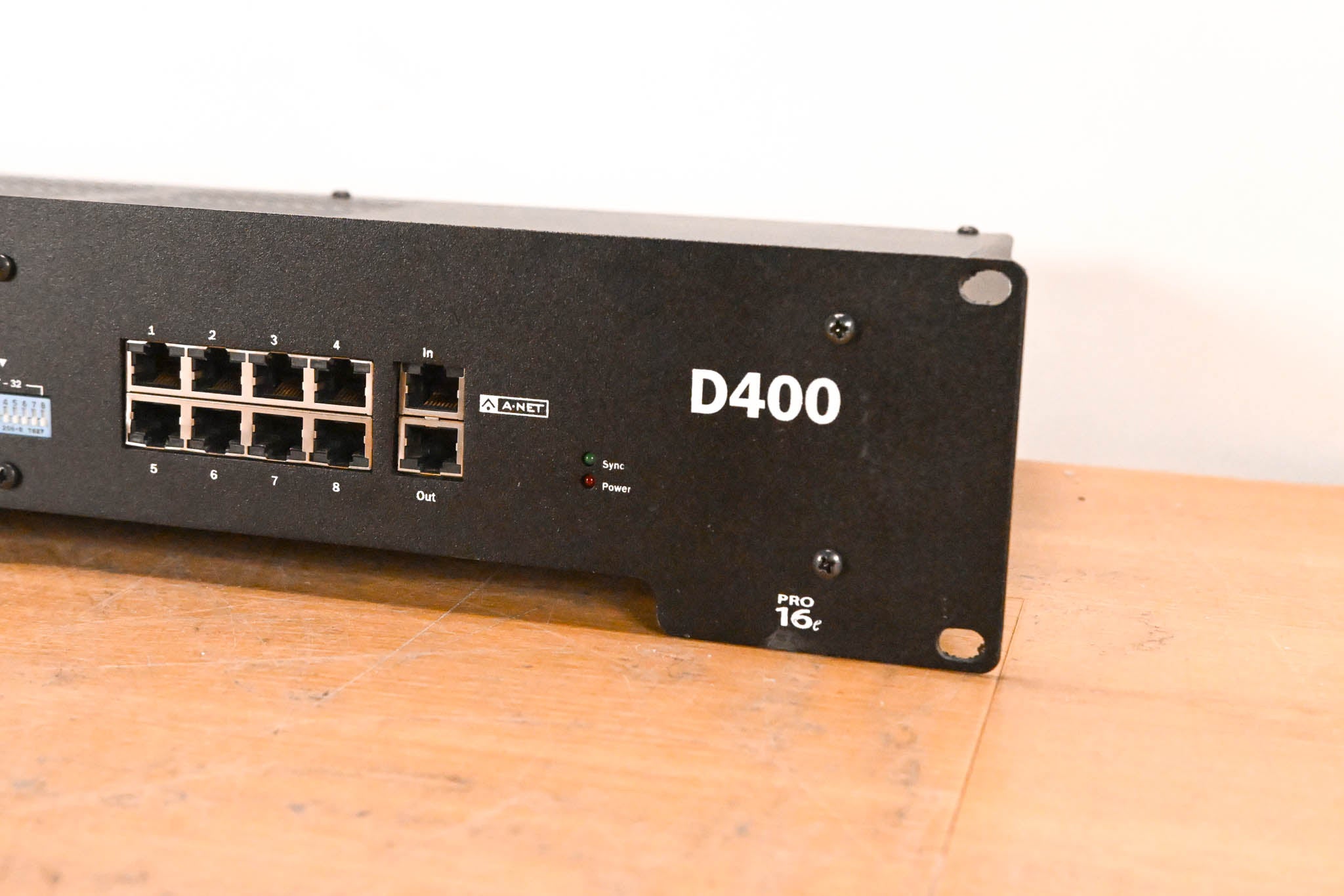 Aviom D400 A-Net Distributor