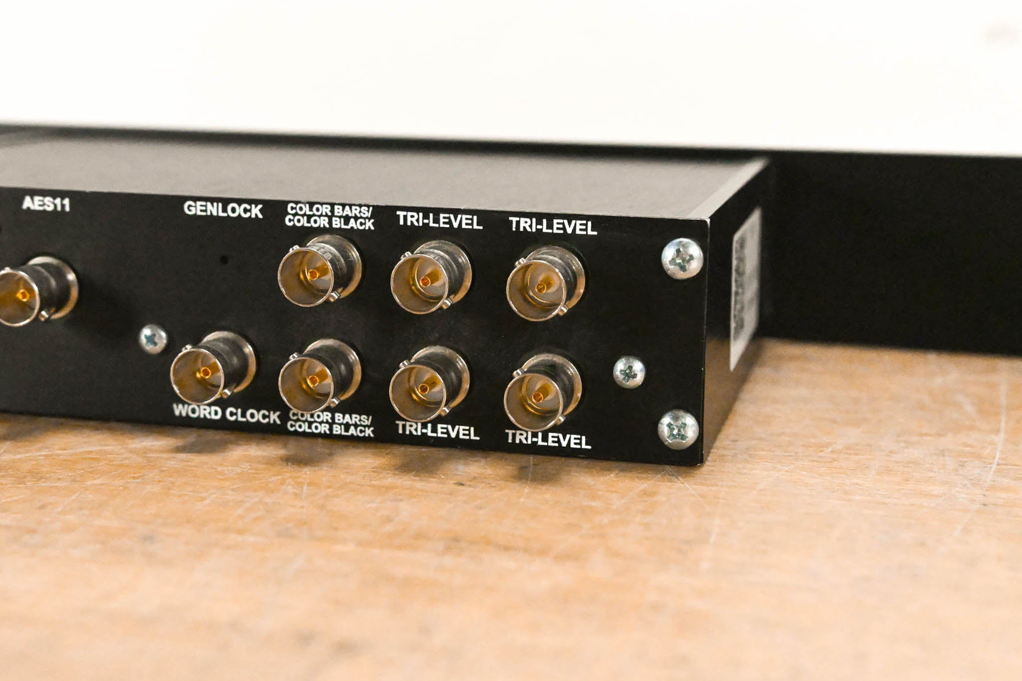 ESE DV-319 HD & SD Sync Generator