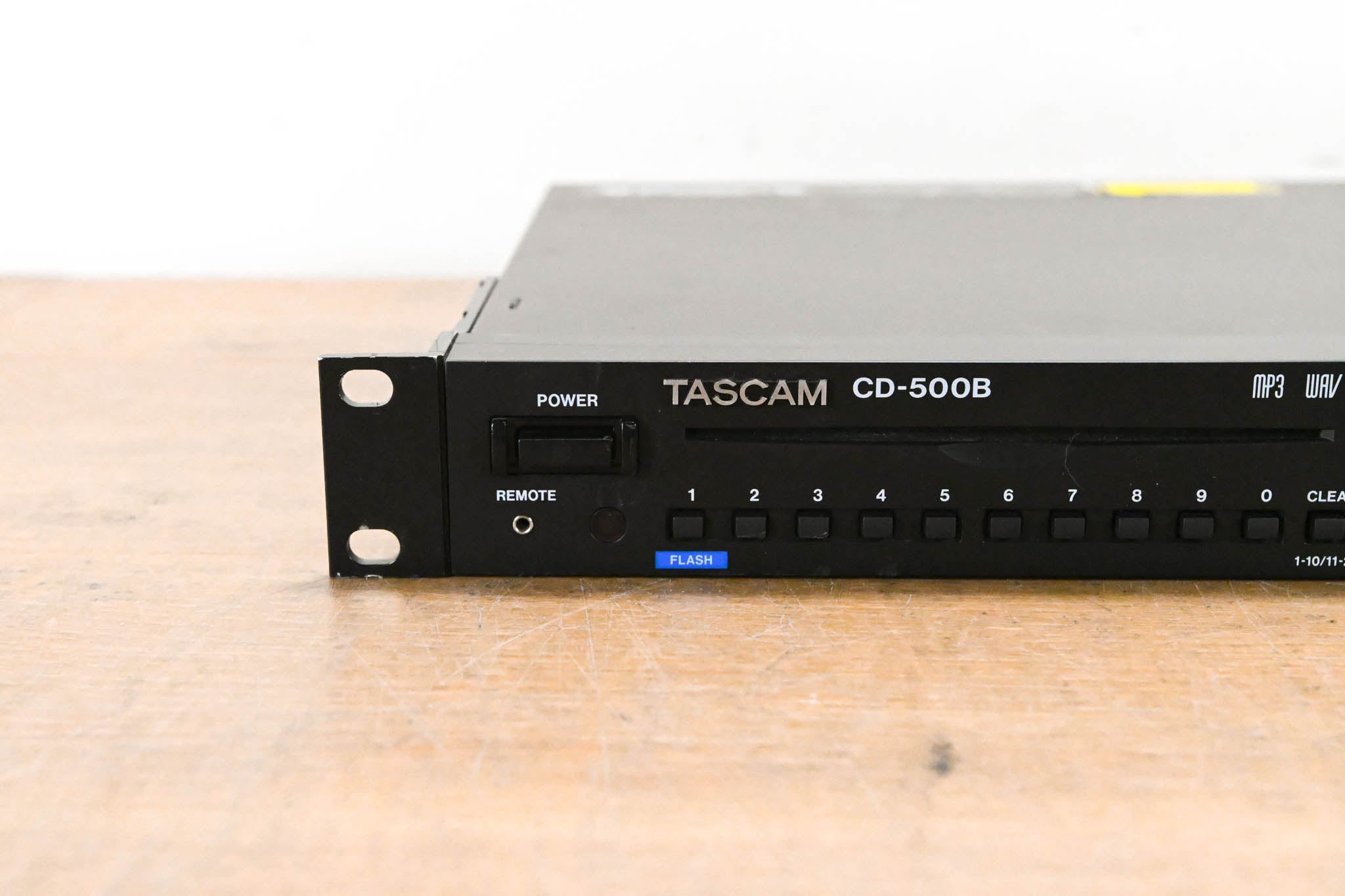 TASCAM CD-500B Rack-Mountable CD Player