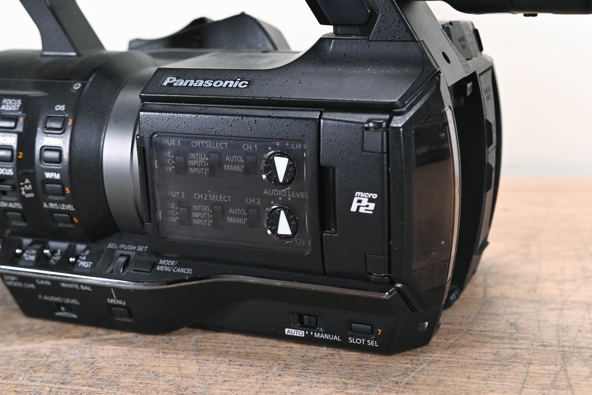 Panasonic AJ-PX270 microP2 AVC-ULTRA Handheld HD Camcorder