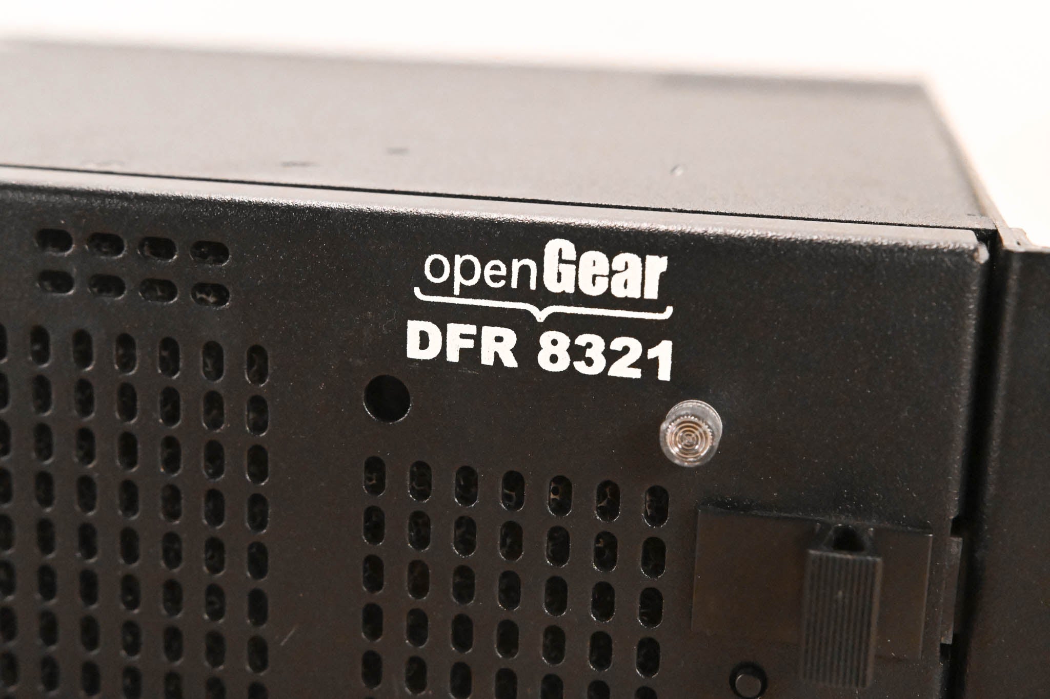 Ross DFR-8321 OpenGear 2RU Module Frame with Cards