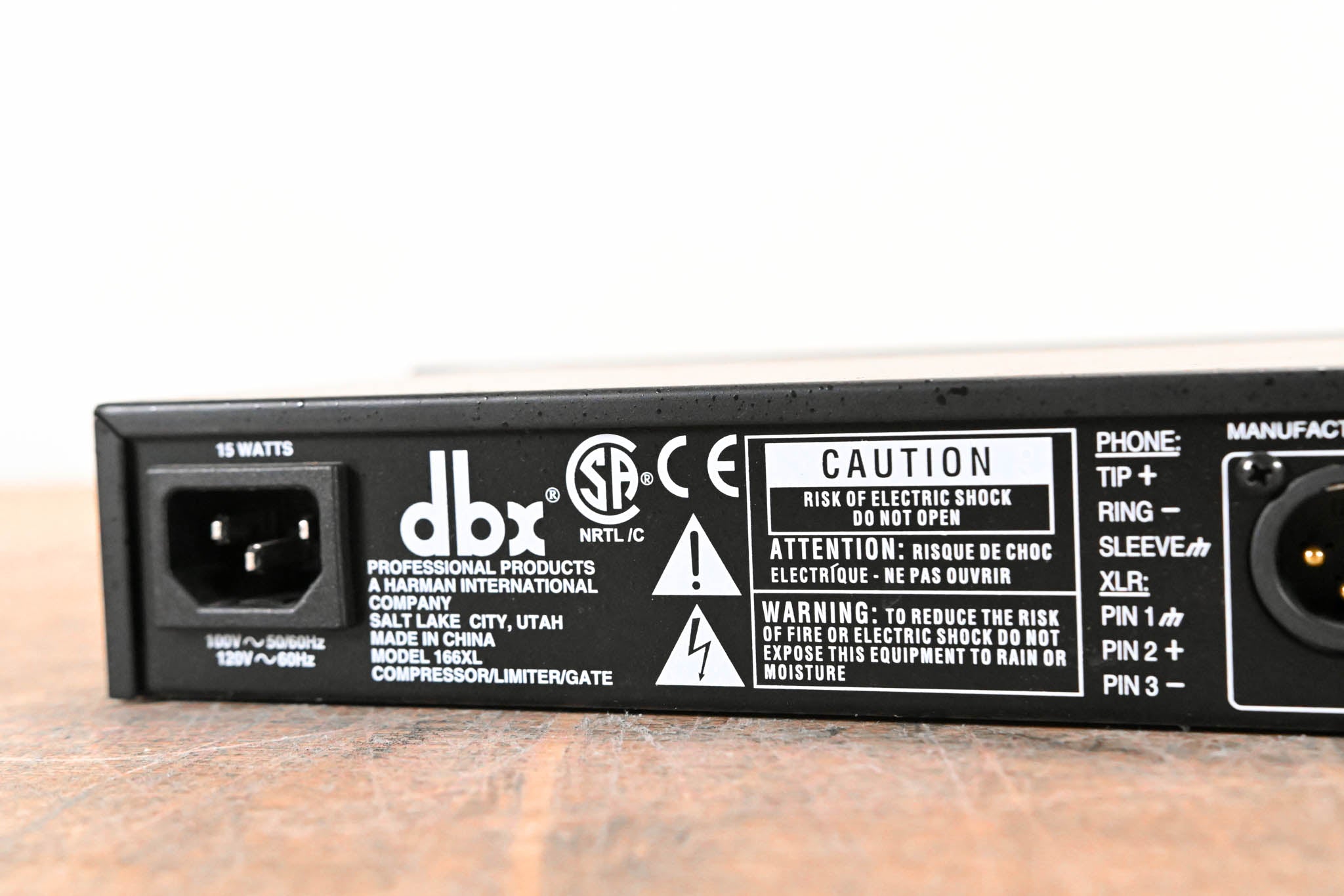 dbx 166XL 2-Channel Compressor/Limiter/Gate