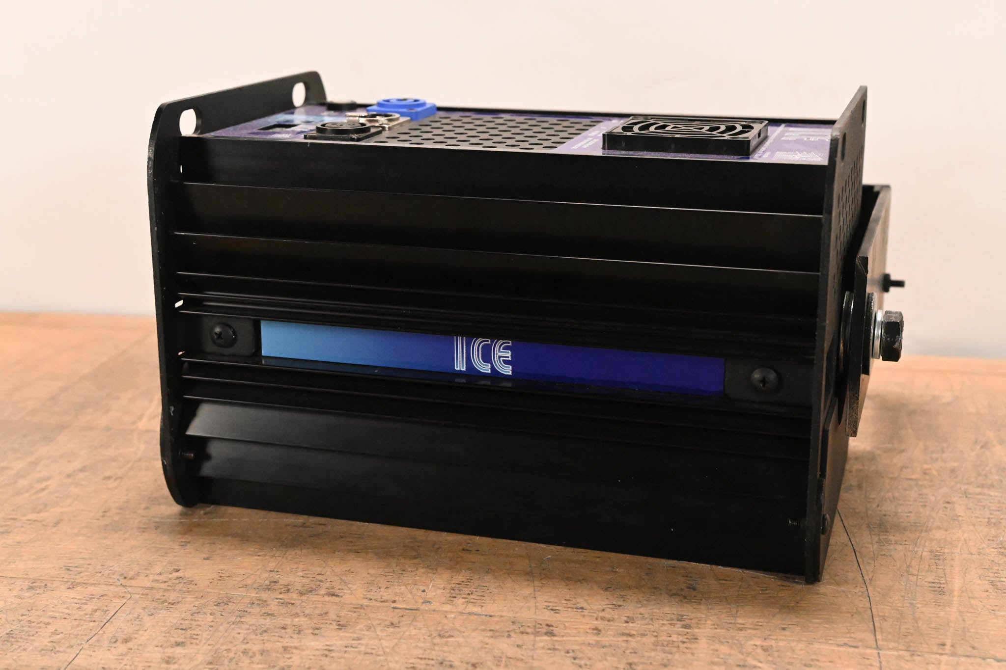 ETC Vivid Ice SL3 11" LED Fixture