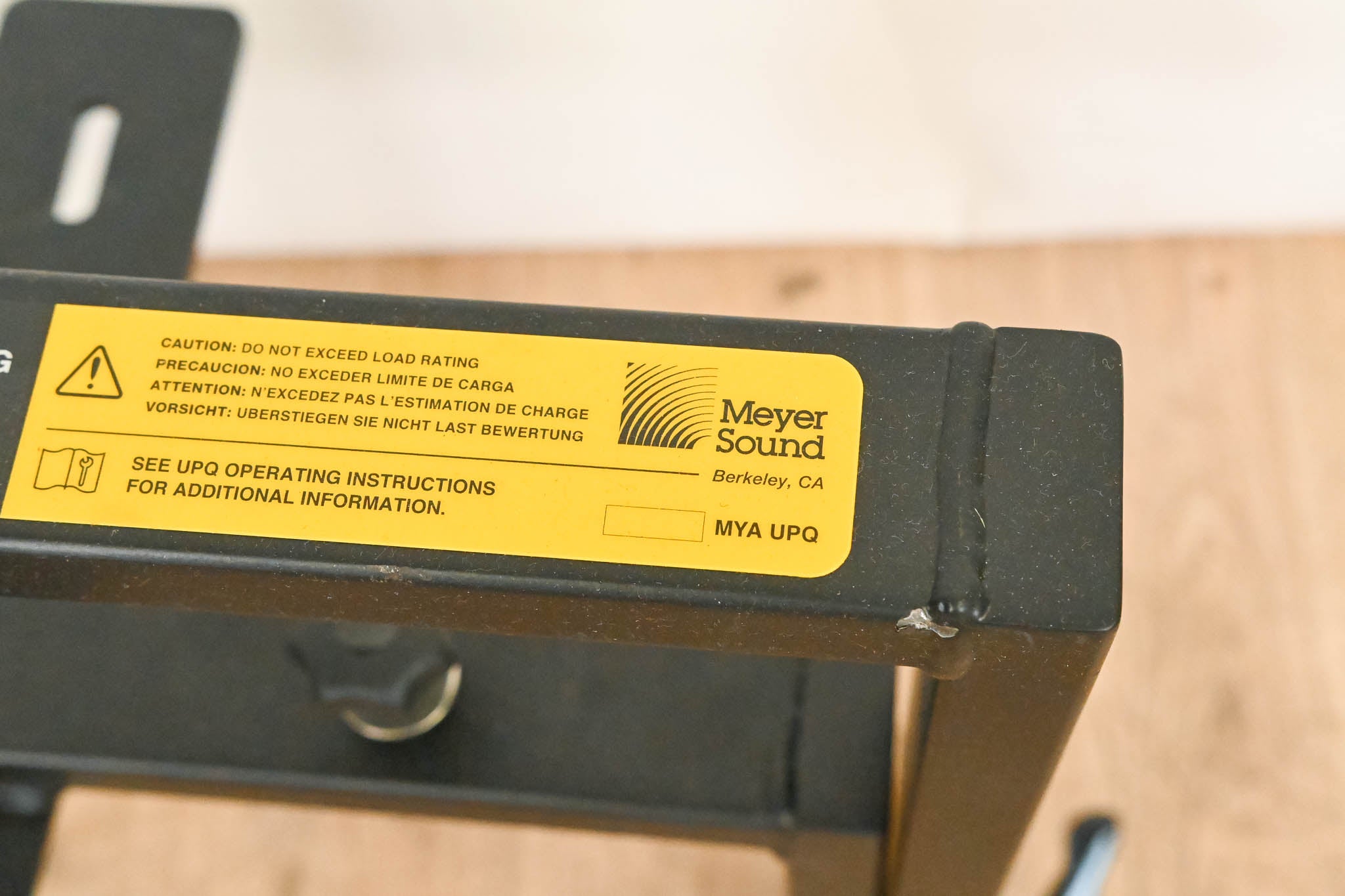 Meyer Sound MYA-UPQ Mounting Cradle Style Yoke for UPQ Speaker