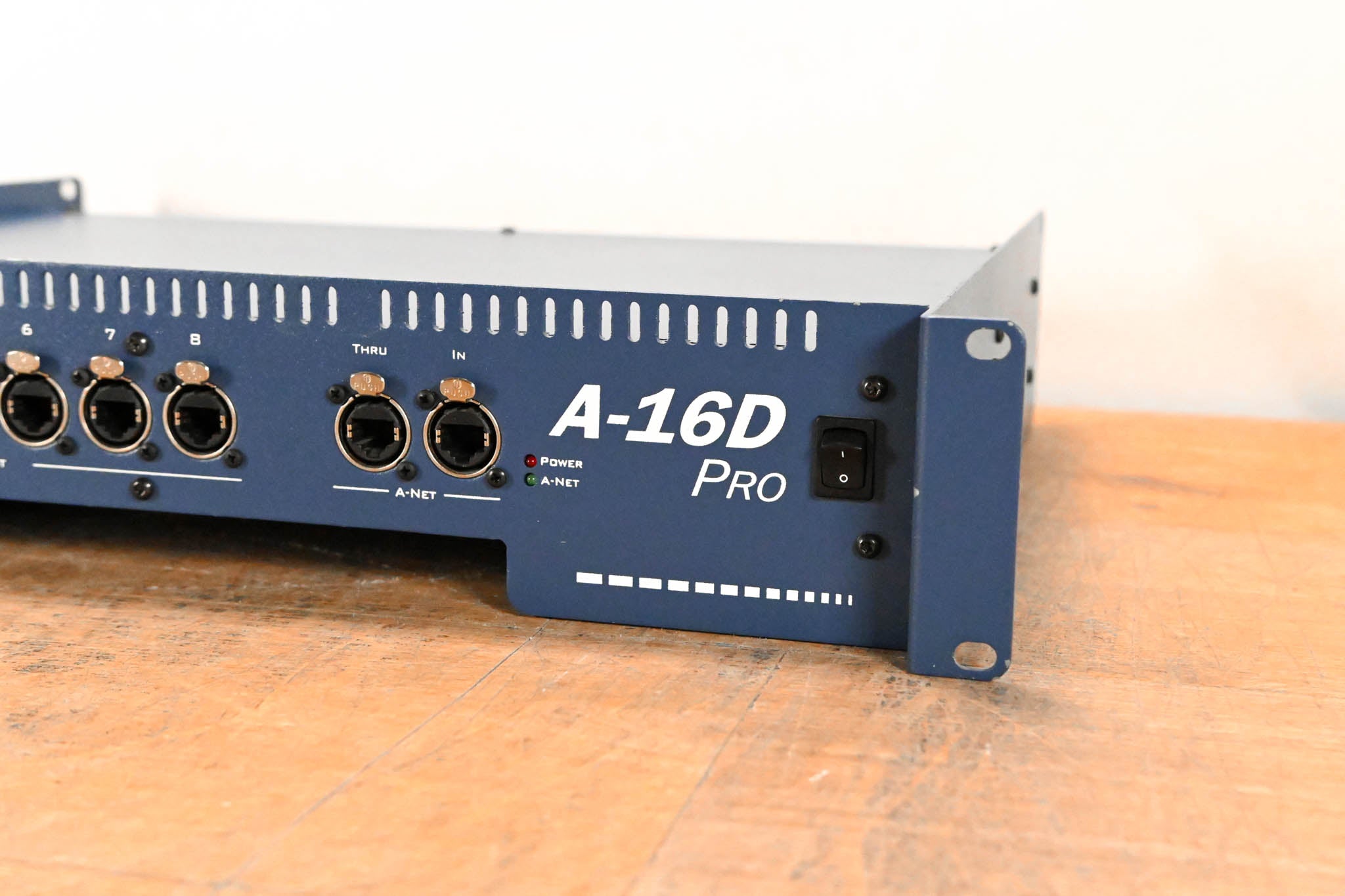Aviom A-16D Pro A-Net Distributor