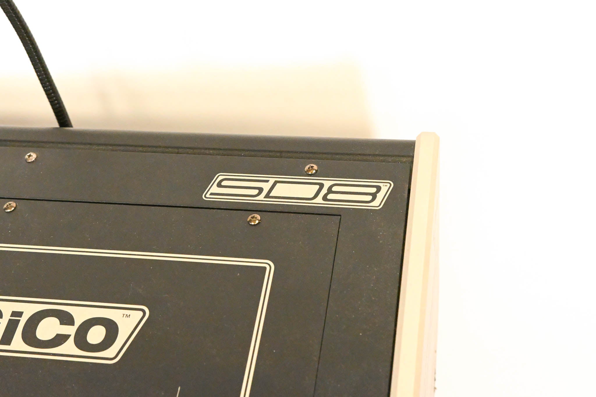 DiGiCo SD8 120-Channel Digital Mixing Console w/ ST Optical