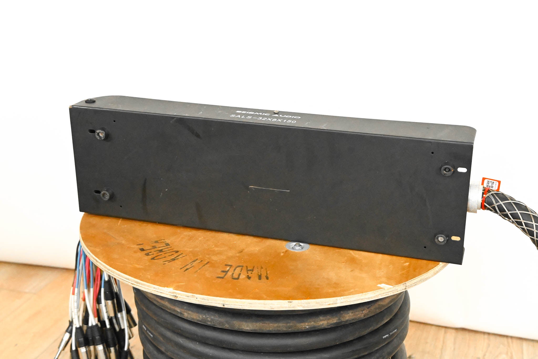 Seismic Audio SALS-32x8x150 32-Channel Snake with 8 Returns - 150 ft
