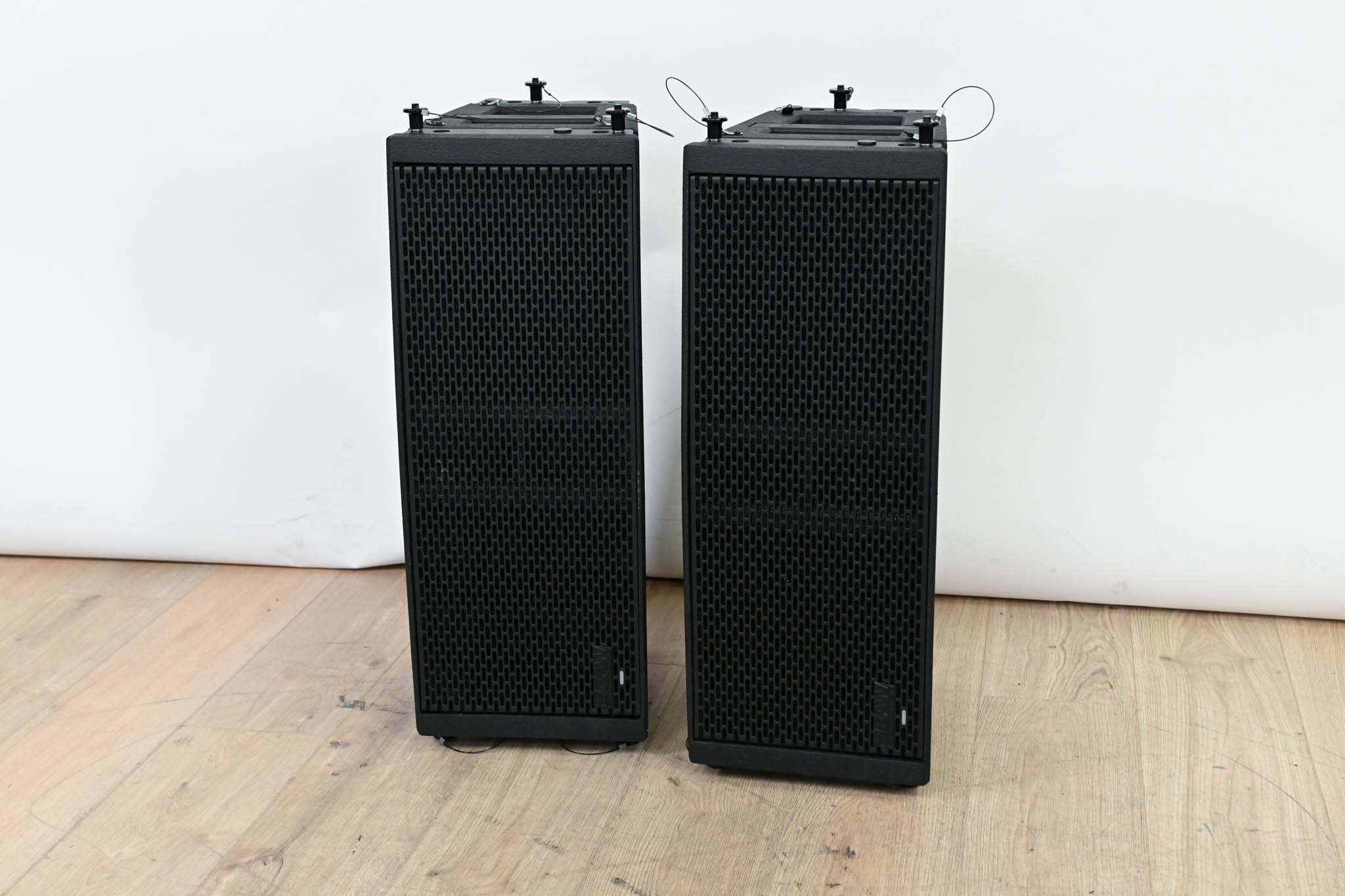 EAW RSX208L RADIUS 3-Way Self-Powered Loudspeaker (PAIR)