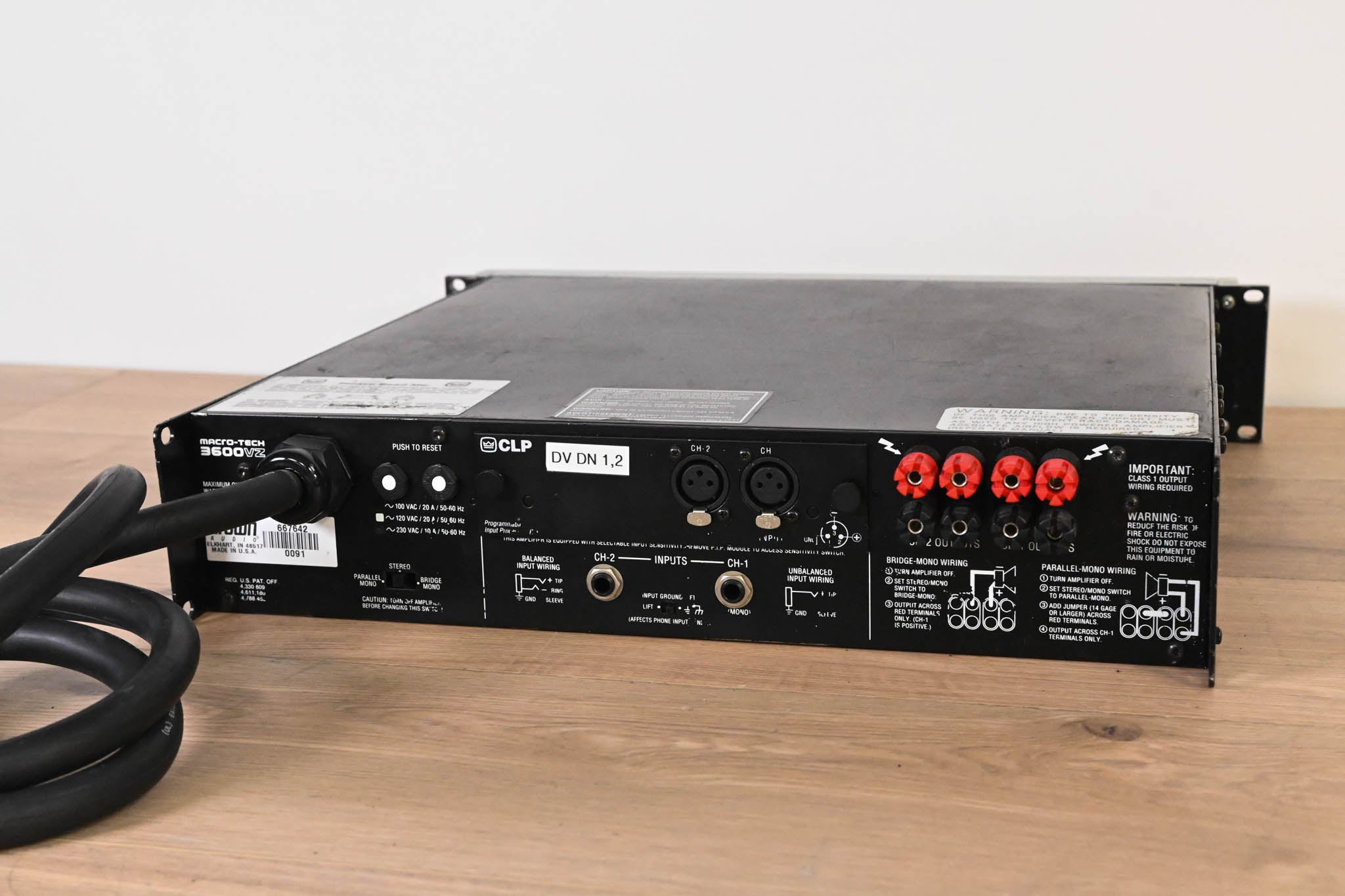 Crown Macro-Tech 3600VZ 2-Channel Power Amplifier