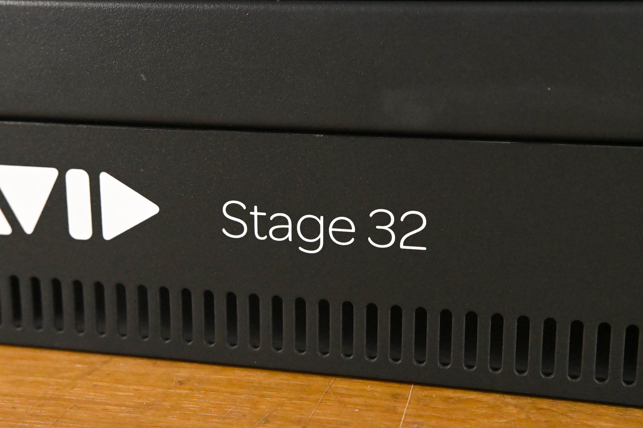 AVID VENUE Stage 32 I/O Rack w/ DSI-192 & DSO-192 Cards