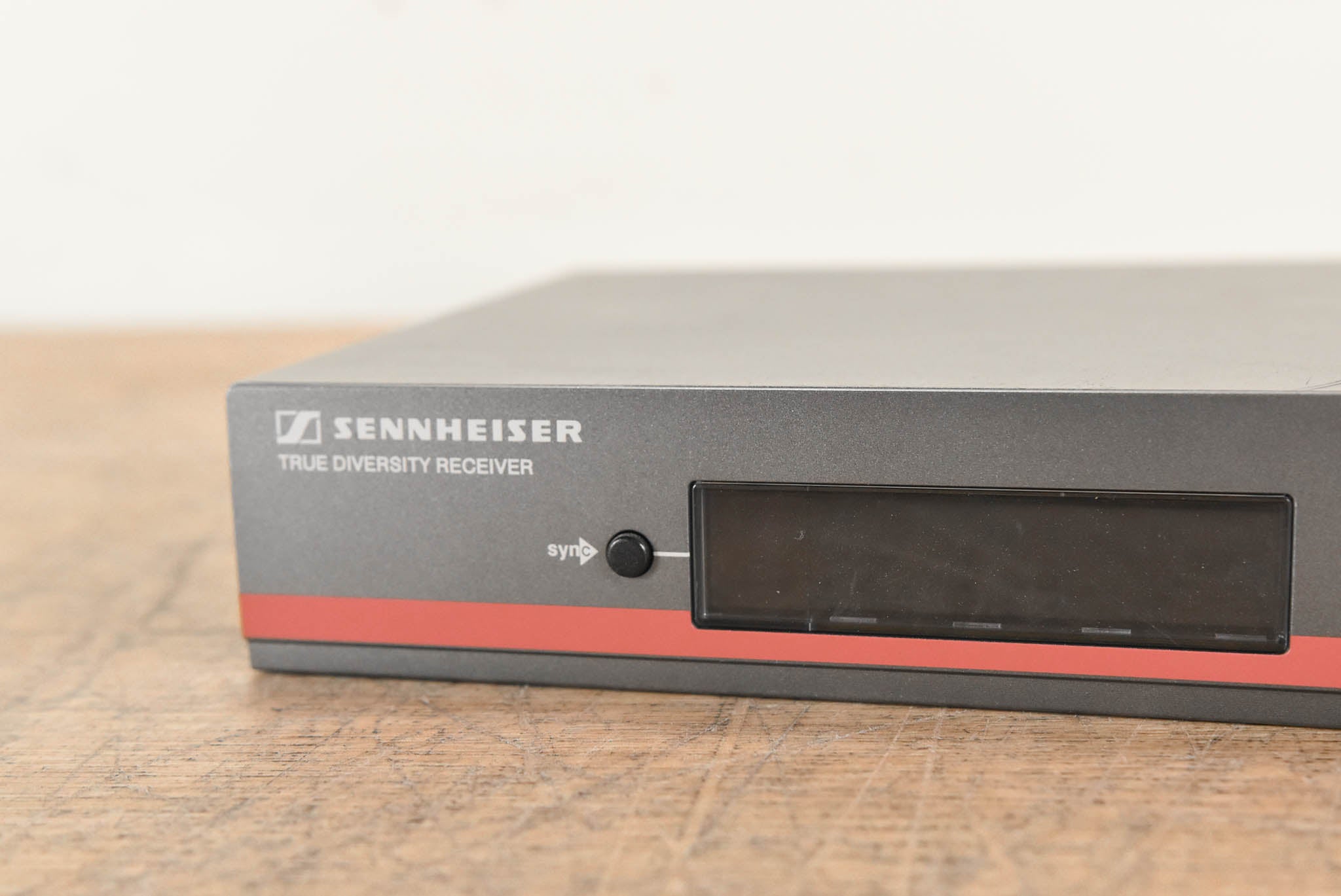 Sennheiser EM 100 G3 Wireless Receiver - 626-668 MHz