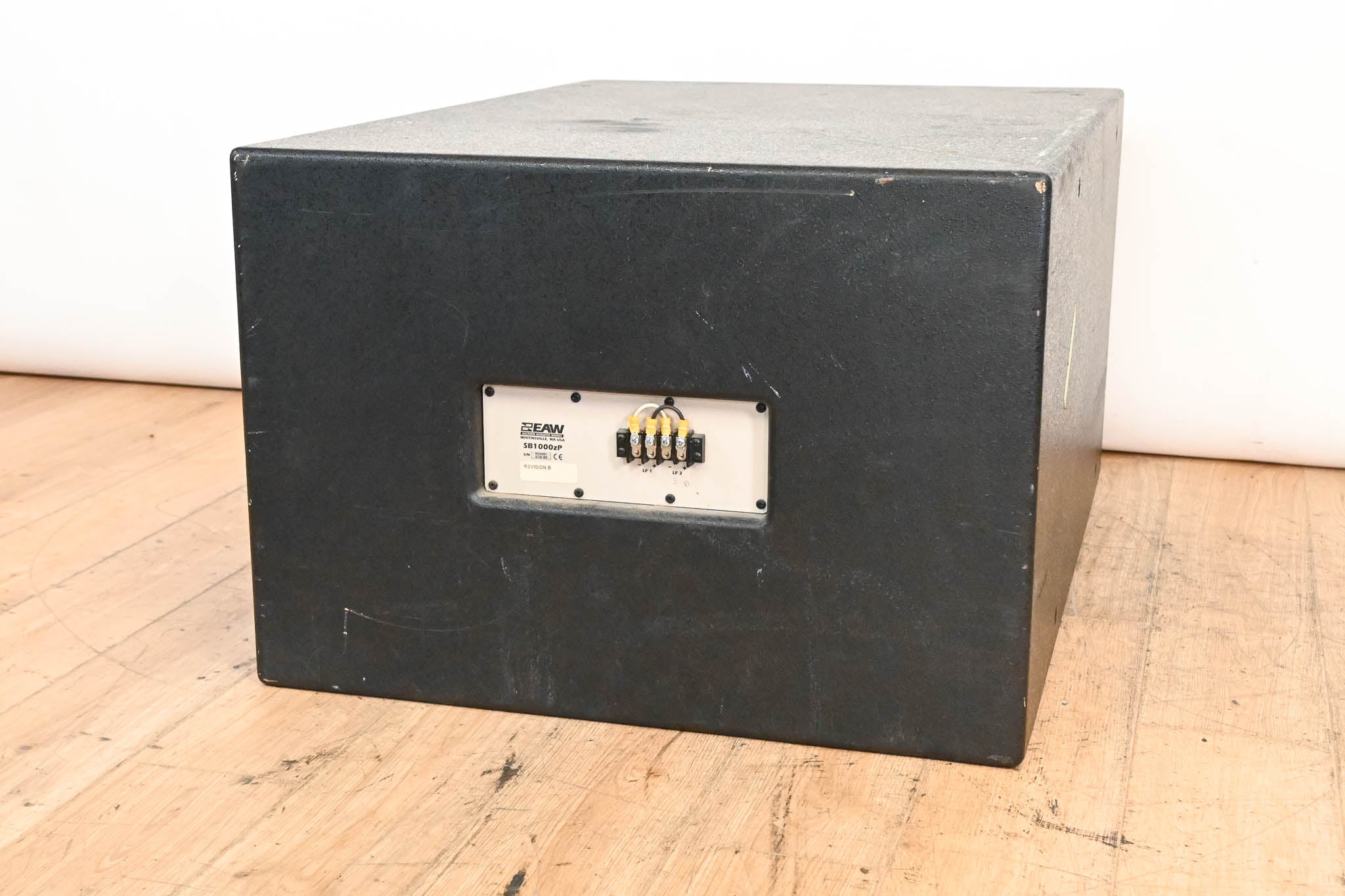 EAW SB1000zP Dual 18" Passive Subwoofer