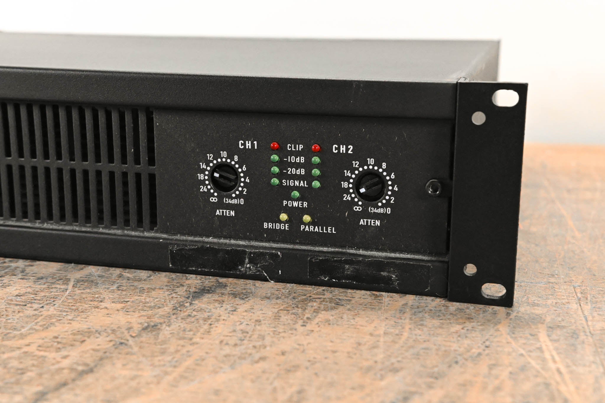 QSC CX702 2-Channel 700W Power Amplifier