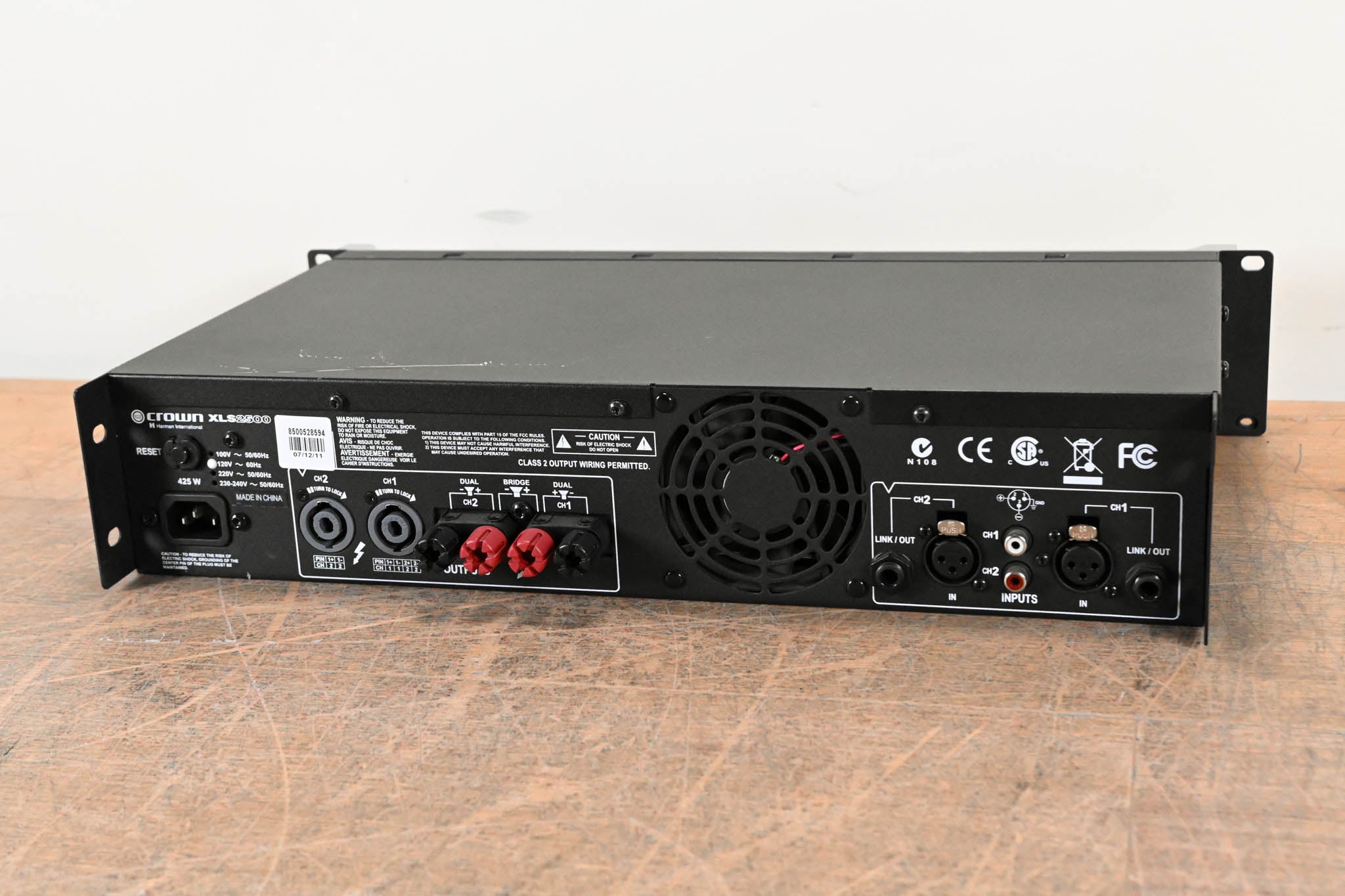 Crown XLS 2500 2-Channel Power Amplifier