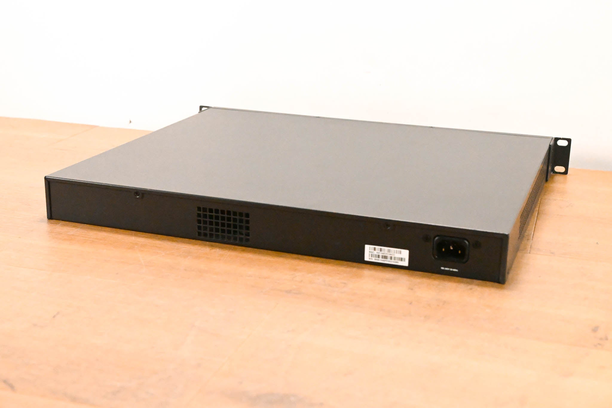 Luxul SW-610-48P-F 48-Port Gb PoE+ L2 L3 Managed Switch with 4 SFP+