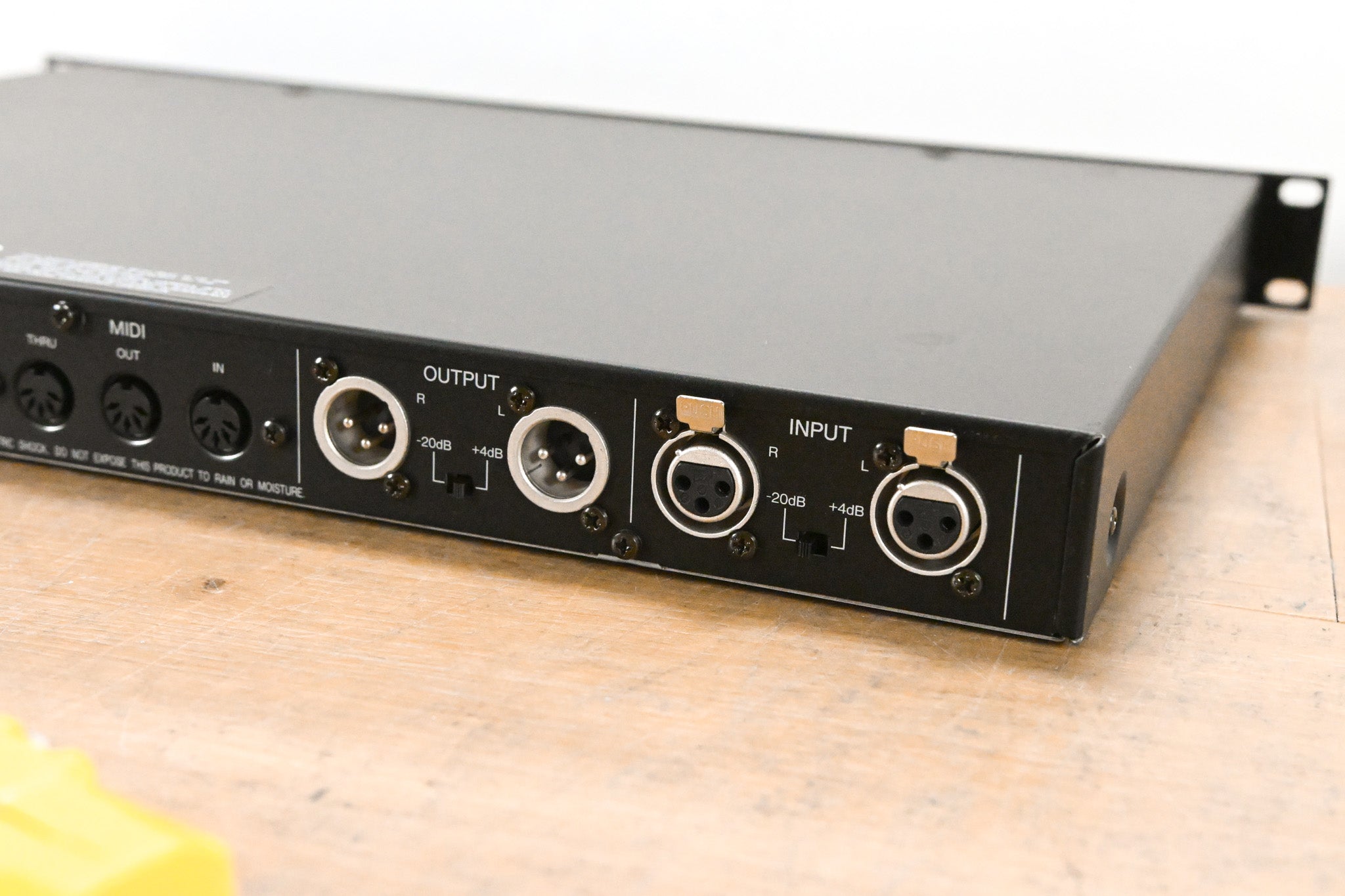 Yamaha YDG2030 Digital Graphic Equalizer