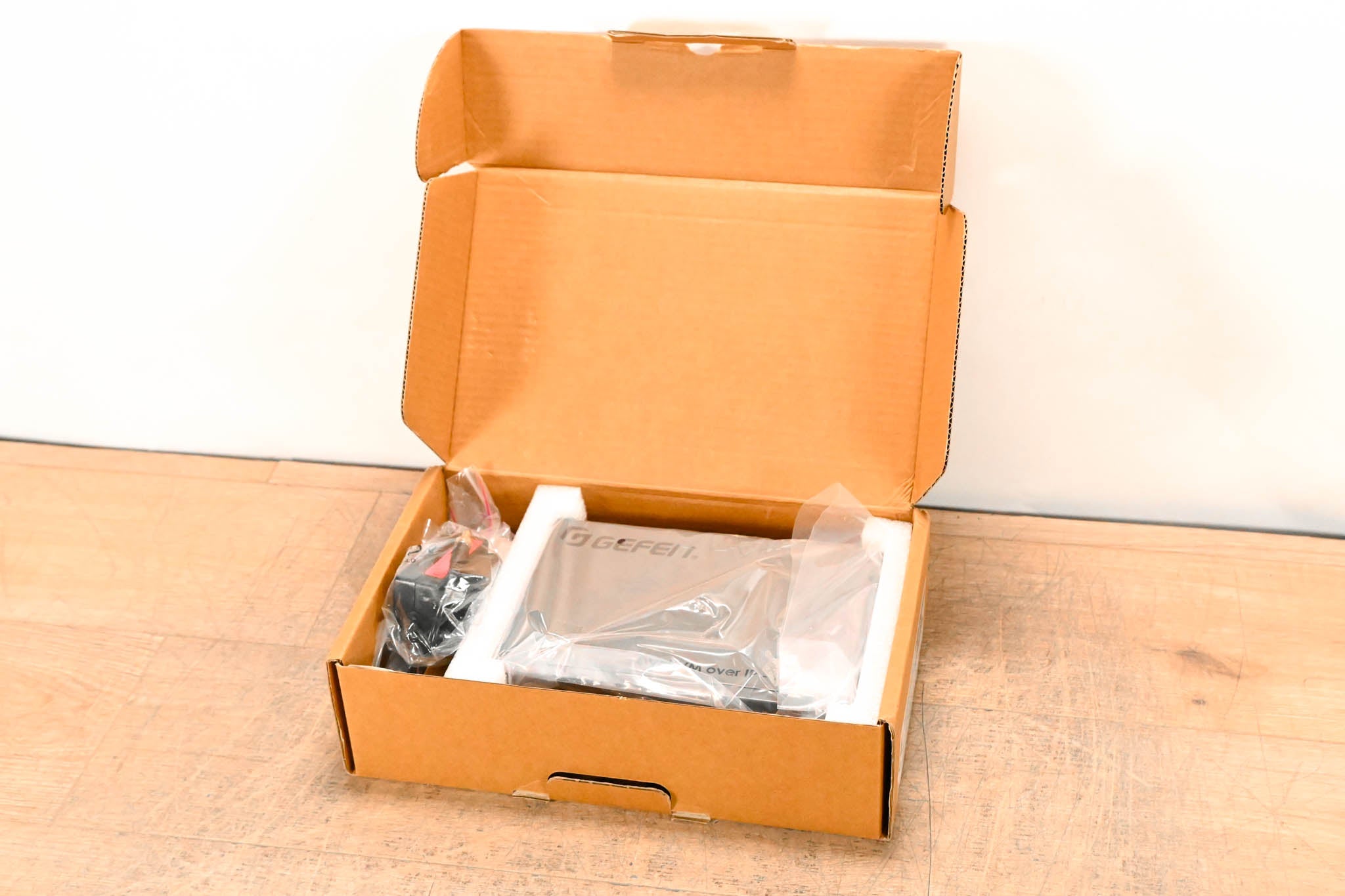 Gefen EXT-DVIKA-LANS-RX DVI KVM over IP Receiver CG01MUM