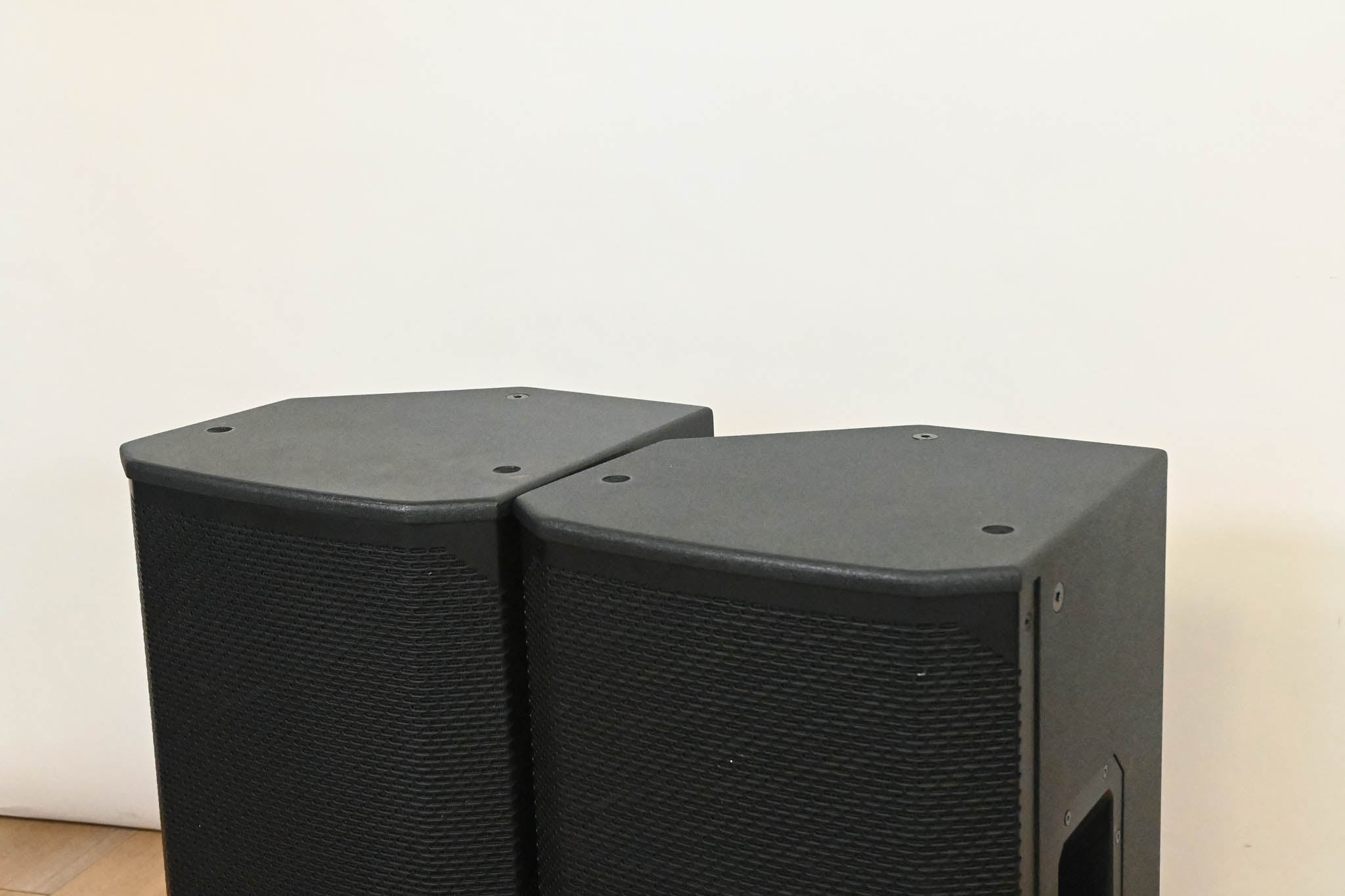 Electro-Voice (EV) EKX-12P 1500W 12" Powered Speaker (PAIR)