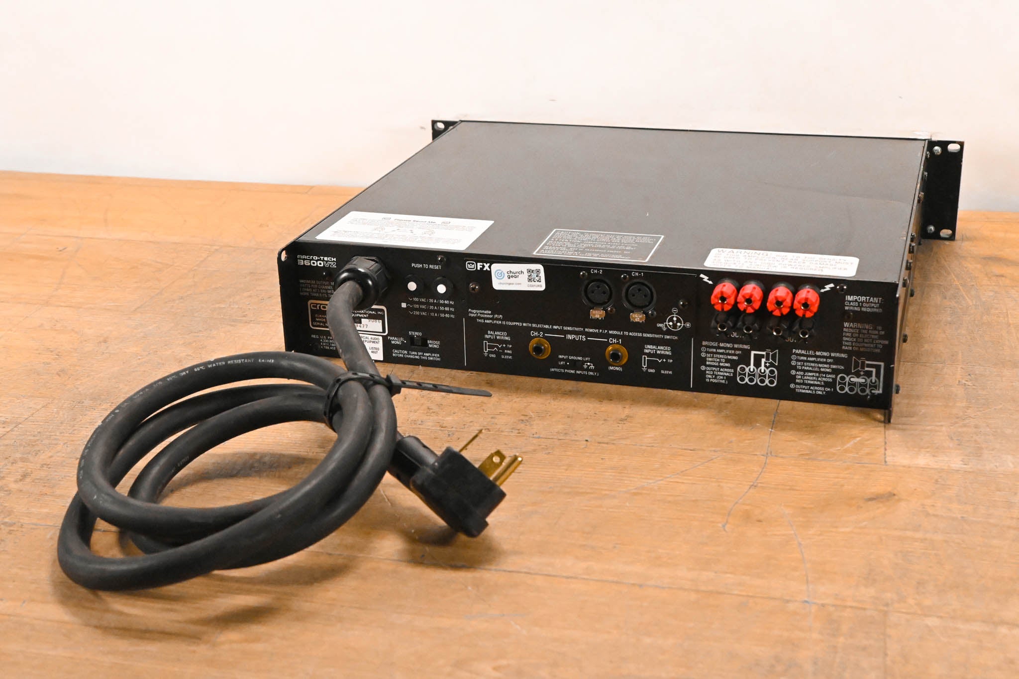 Crown Macro-Tech 3600VZ 2-Channel Power Amplifier